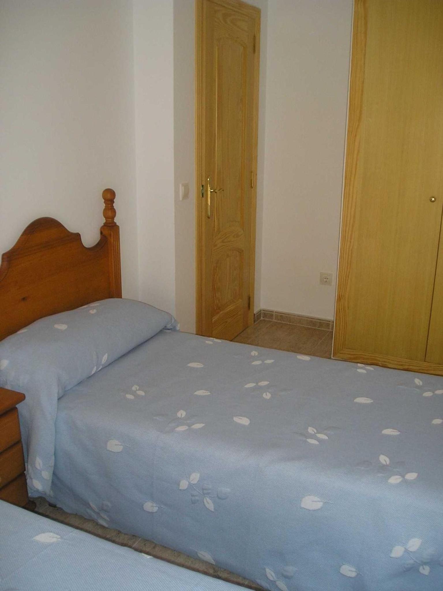 Two-Bedroom Apartment with Balcony photo 3