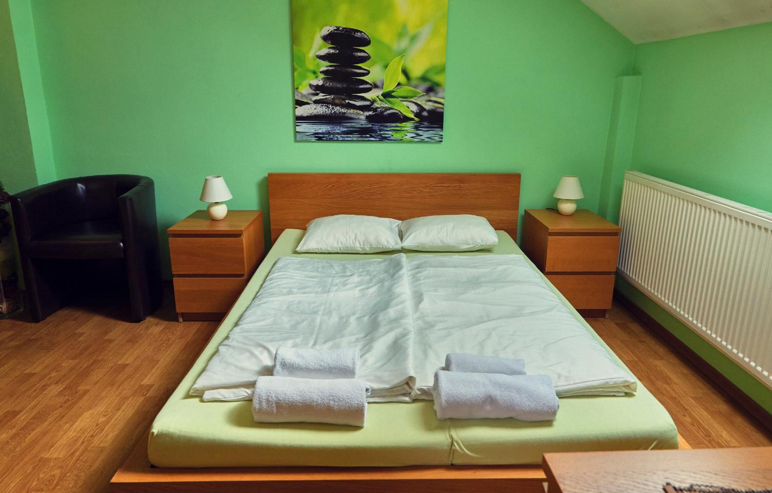 Double Room with Bath photo 3