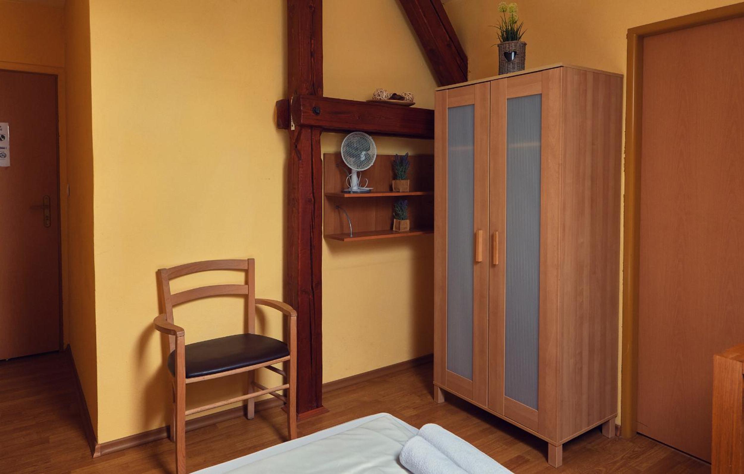 Deluxe Double Room with Bath photo 3