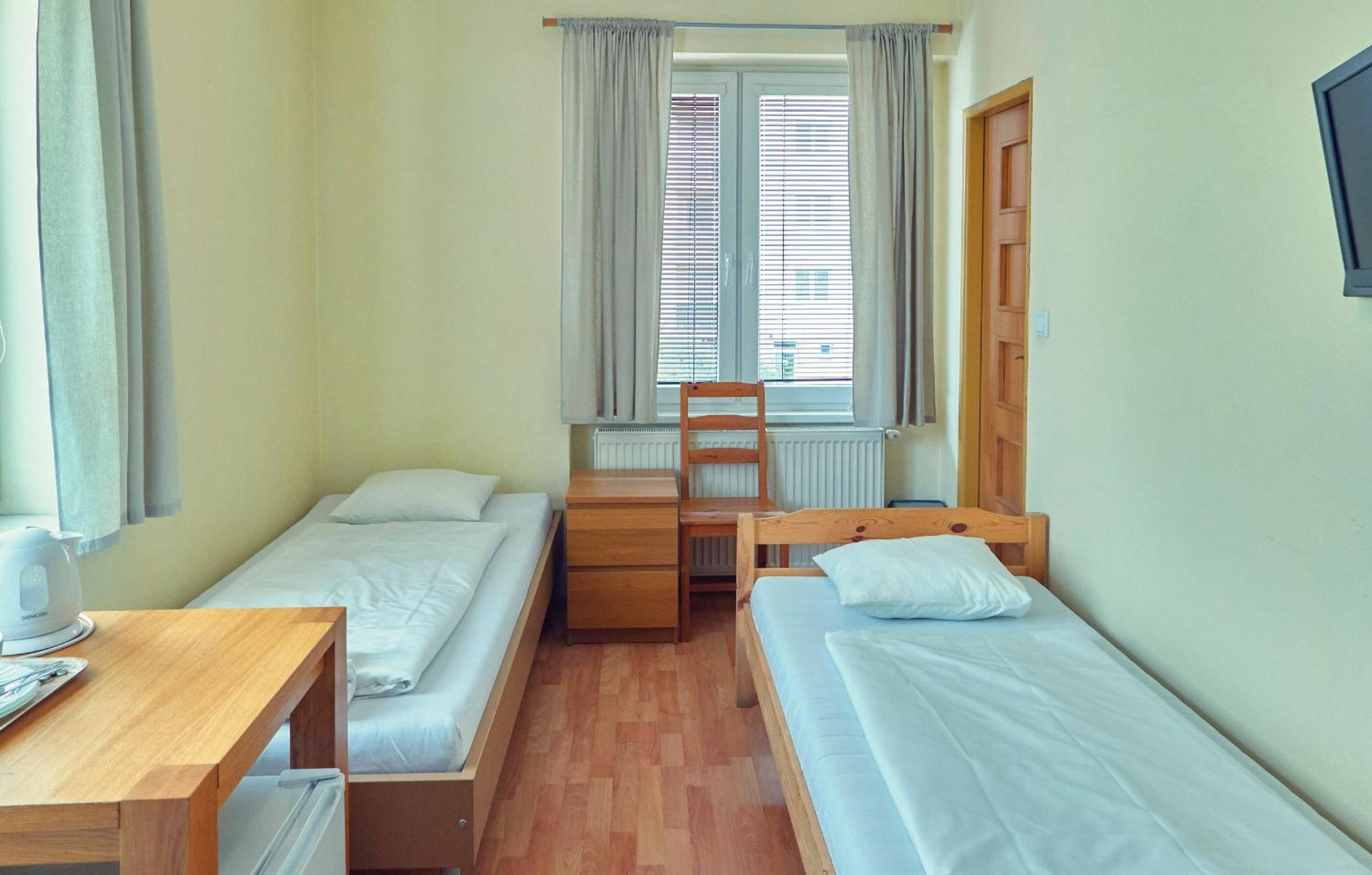Double or Twin Room with Bathroom photo 3