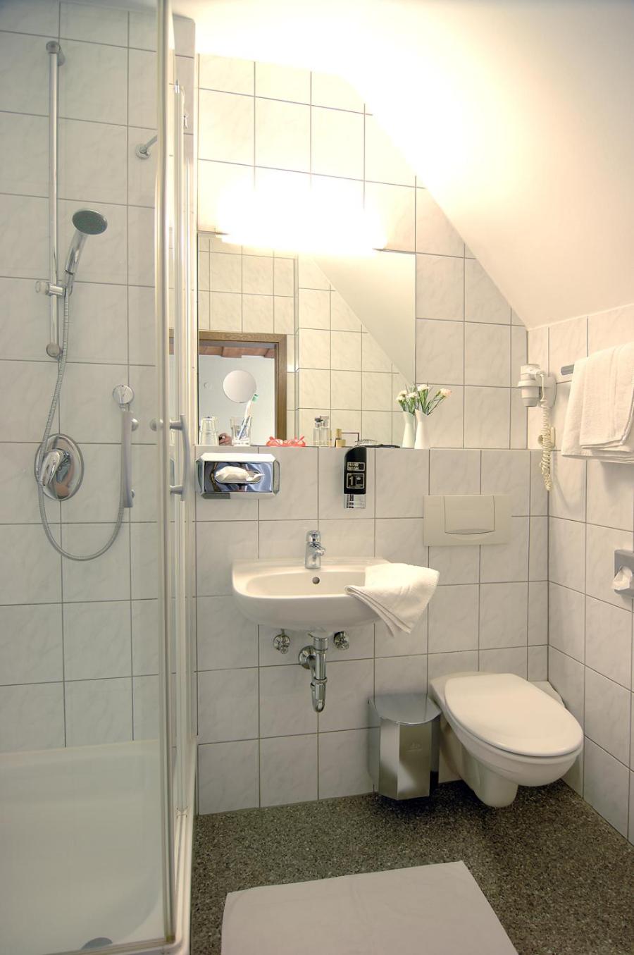 Double Room - Photo 7
