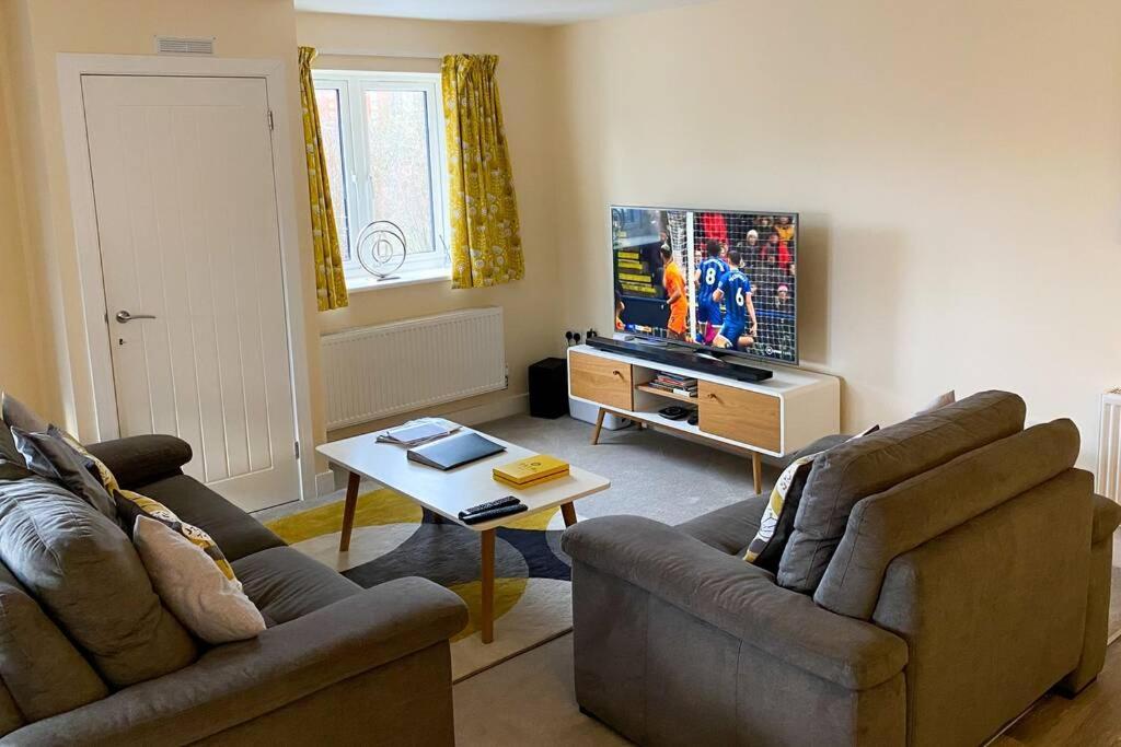 One-Bedroom Apartment - Photo 5
