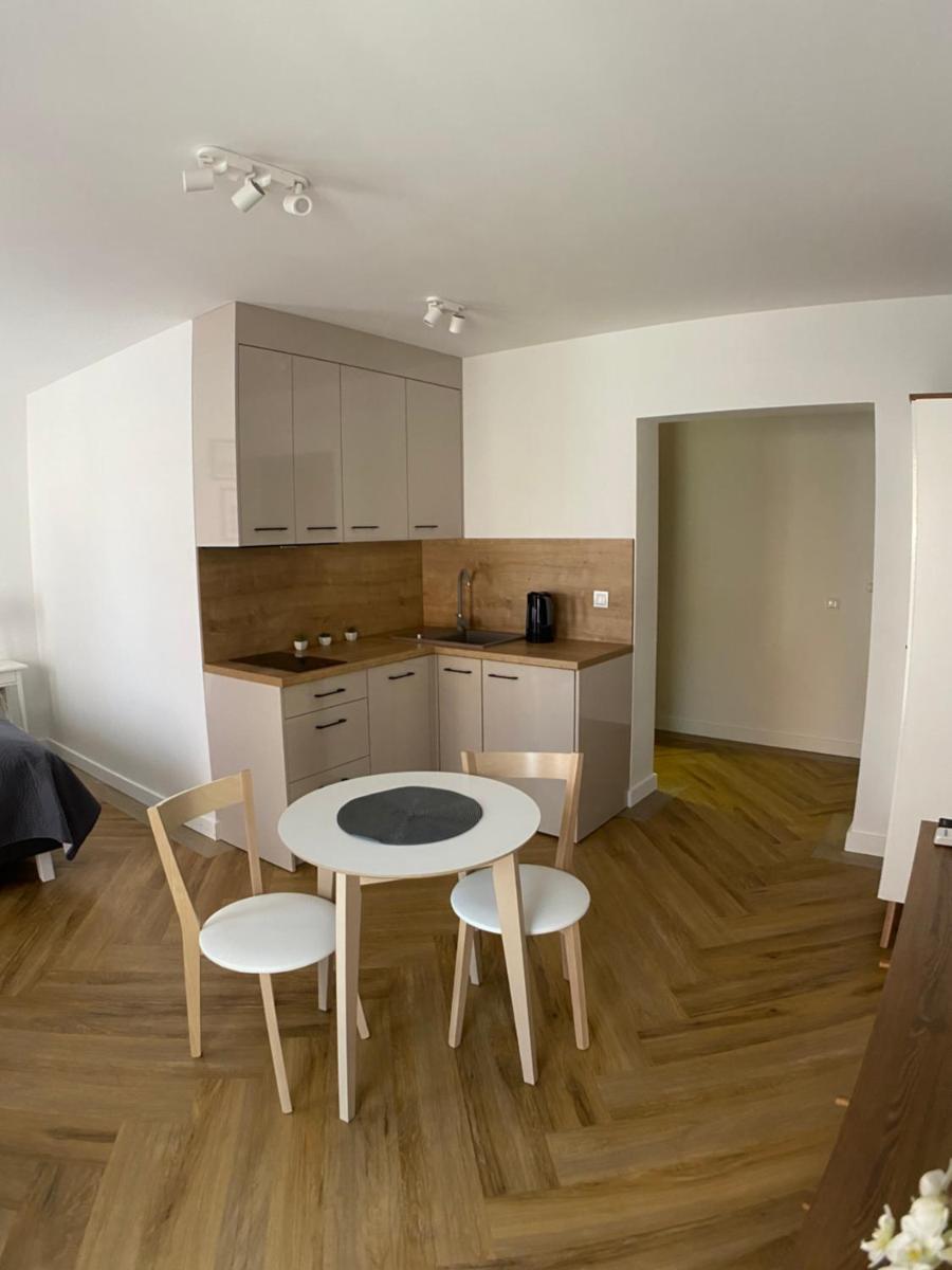 Studio Apartment