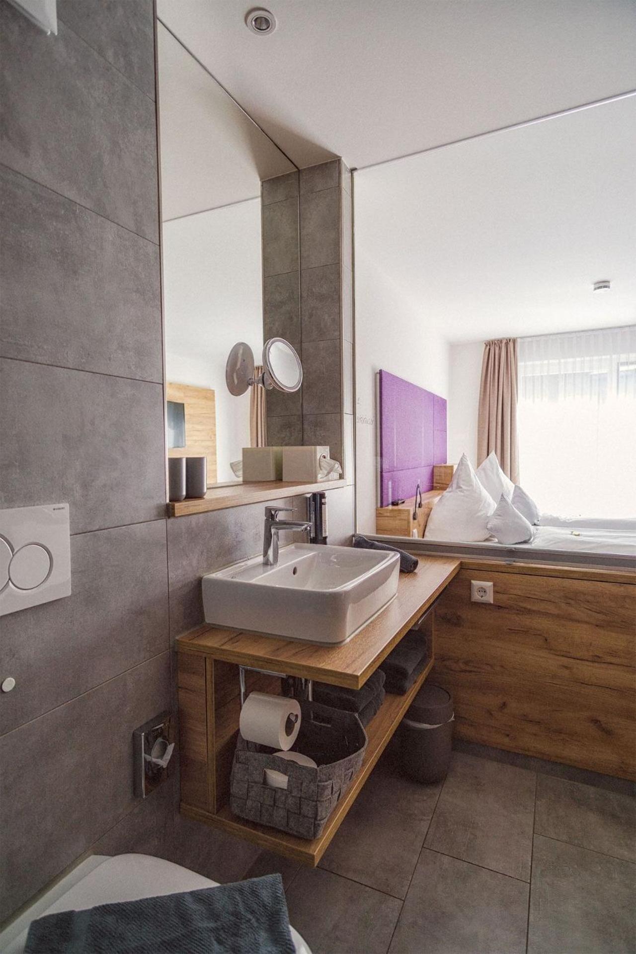 Standard Double Room photo 3