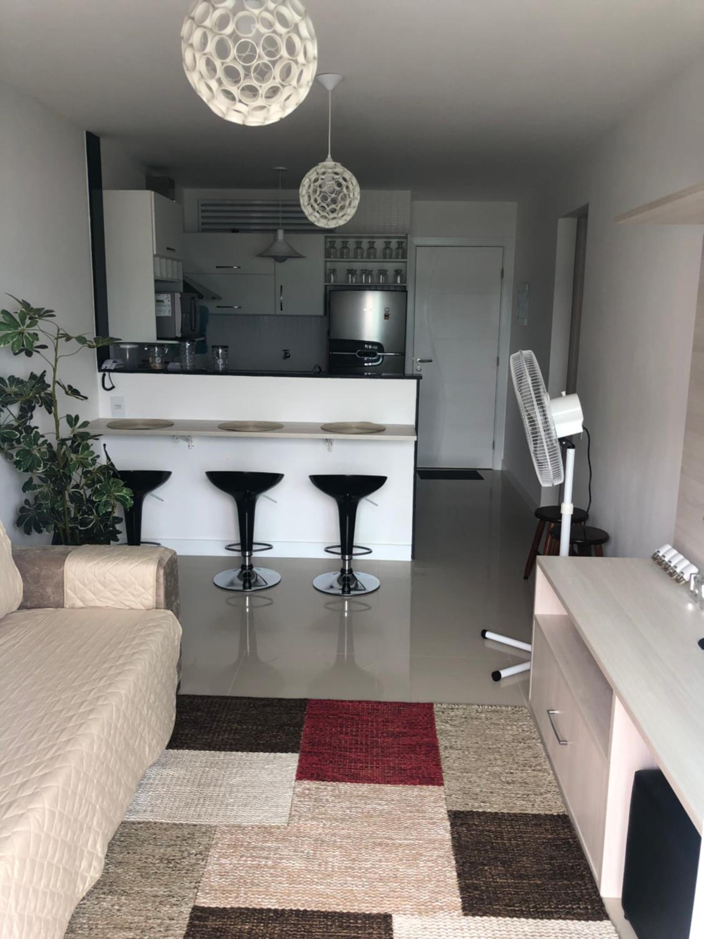 Apartment with Lake View - Photo 1