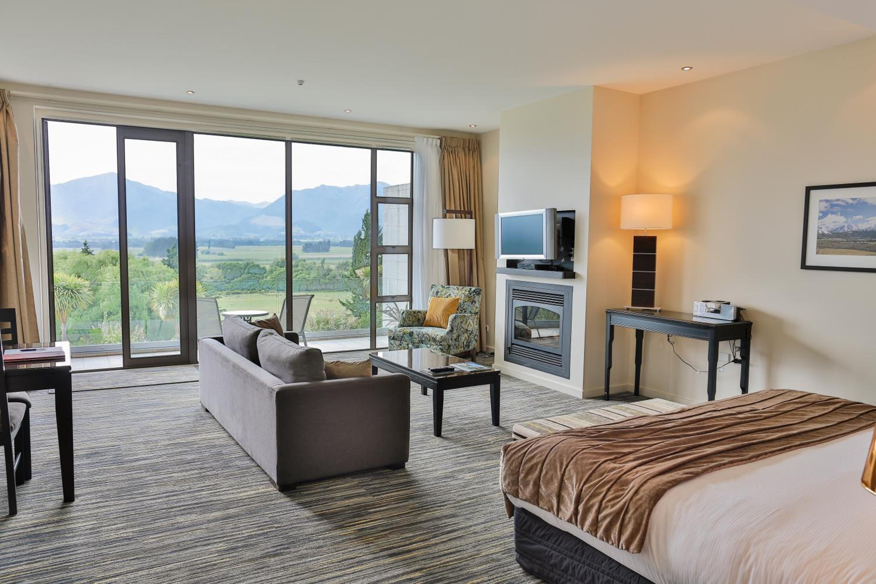 Suite - Photo 8