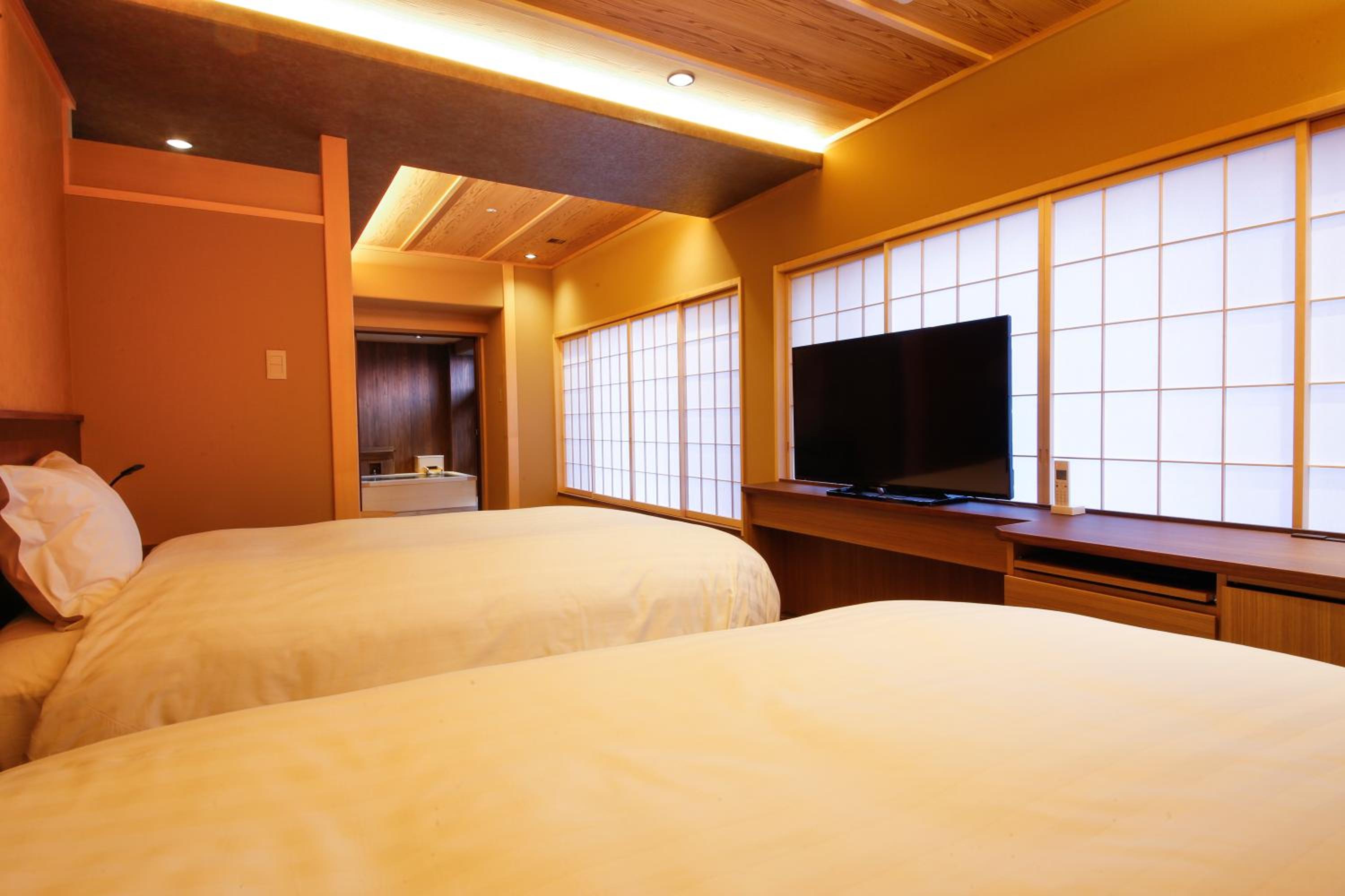 Japanese-Western Room Type B with open-air bath and terrace - Non-Smoking (6th floor) - Photo 3