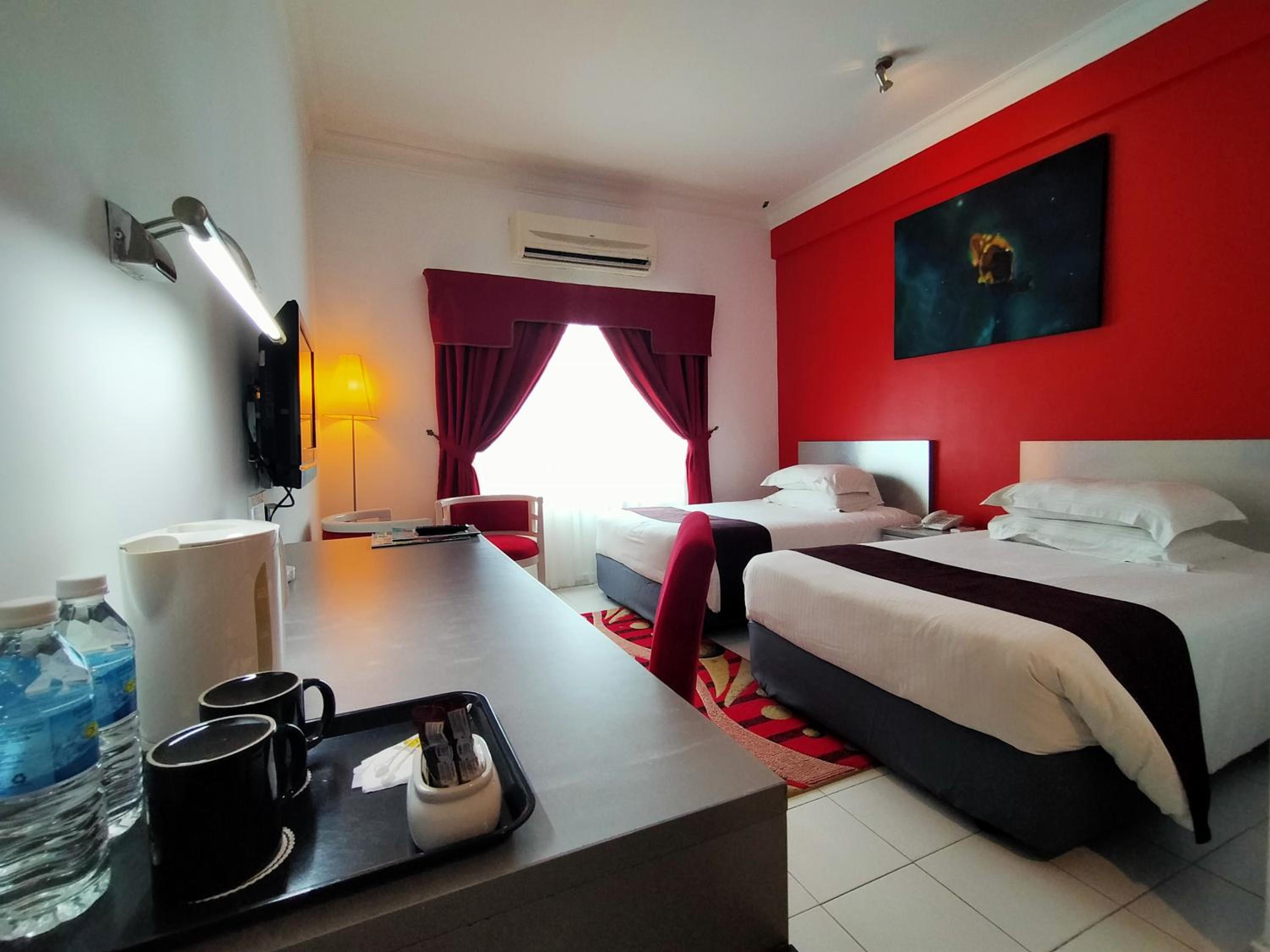 Superior Twin Room - Photo 1