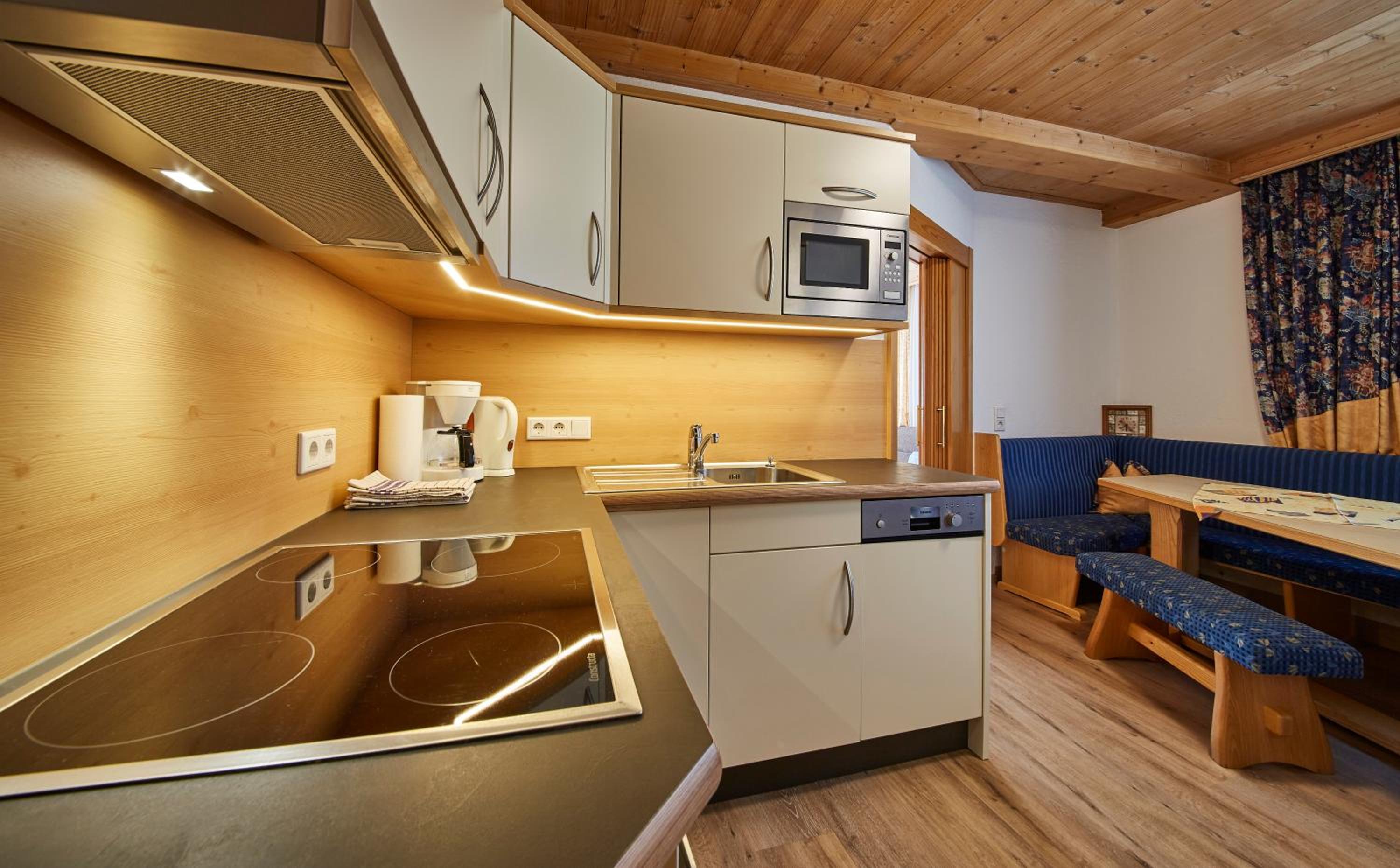 Appartement mit 3 Schlafzimmern Top 2 photo 3