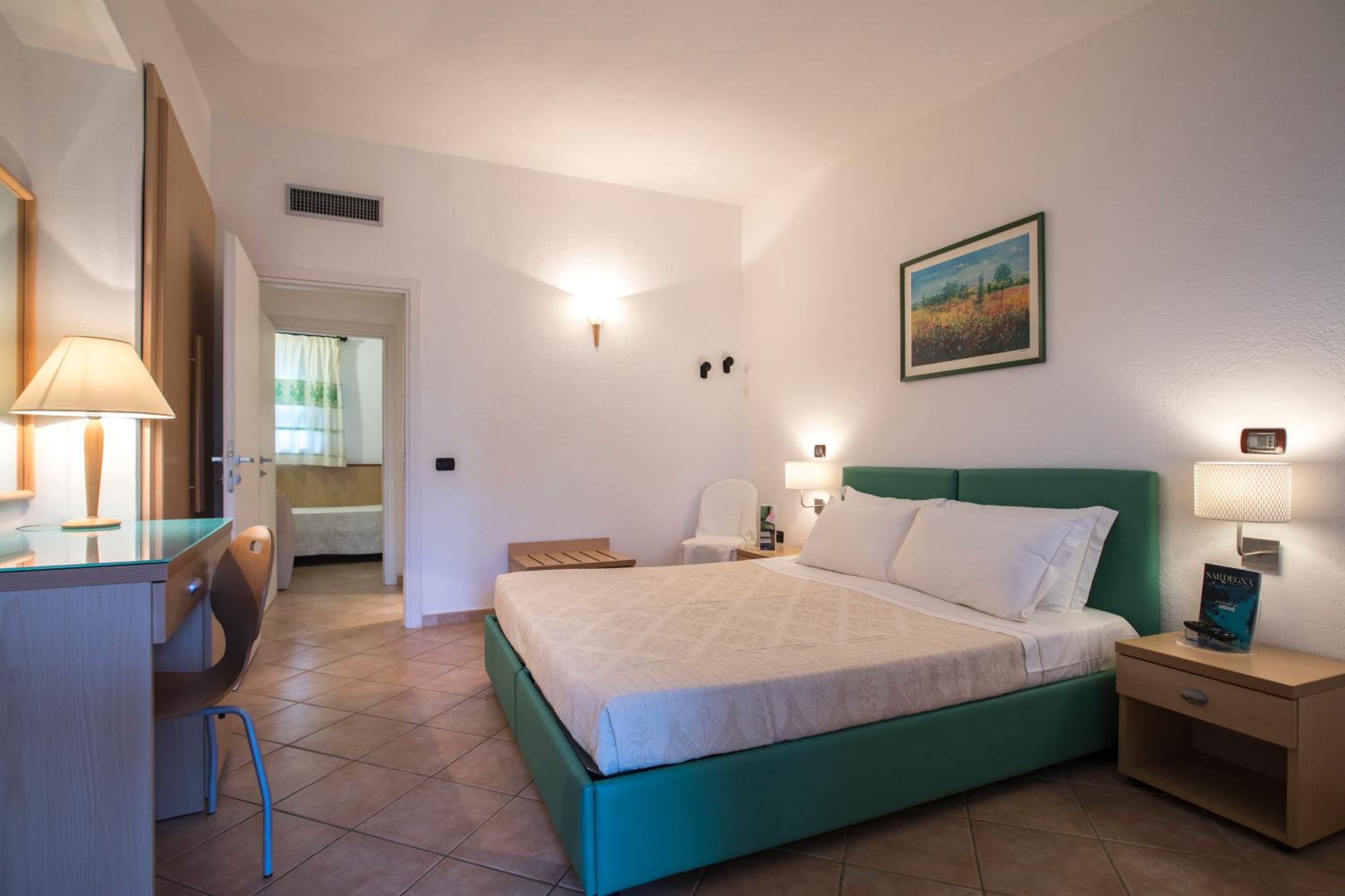 Mediterranean Standard Room