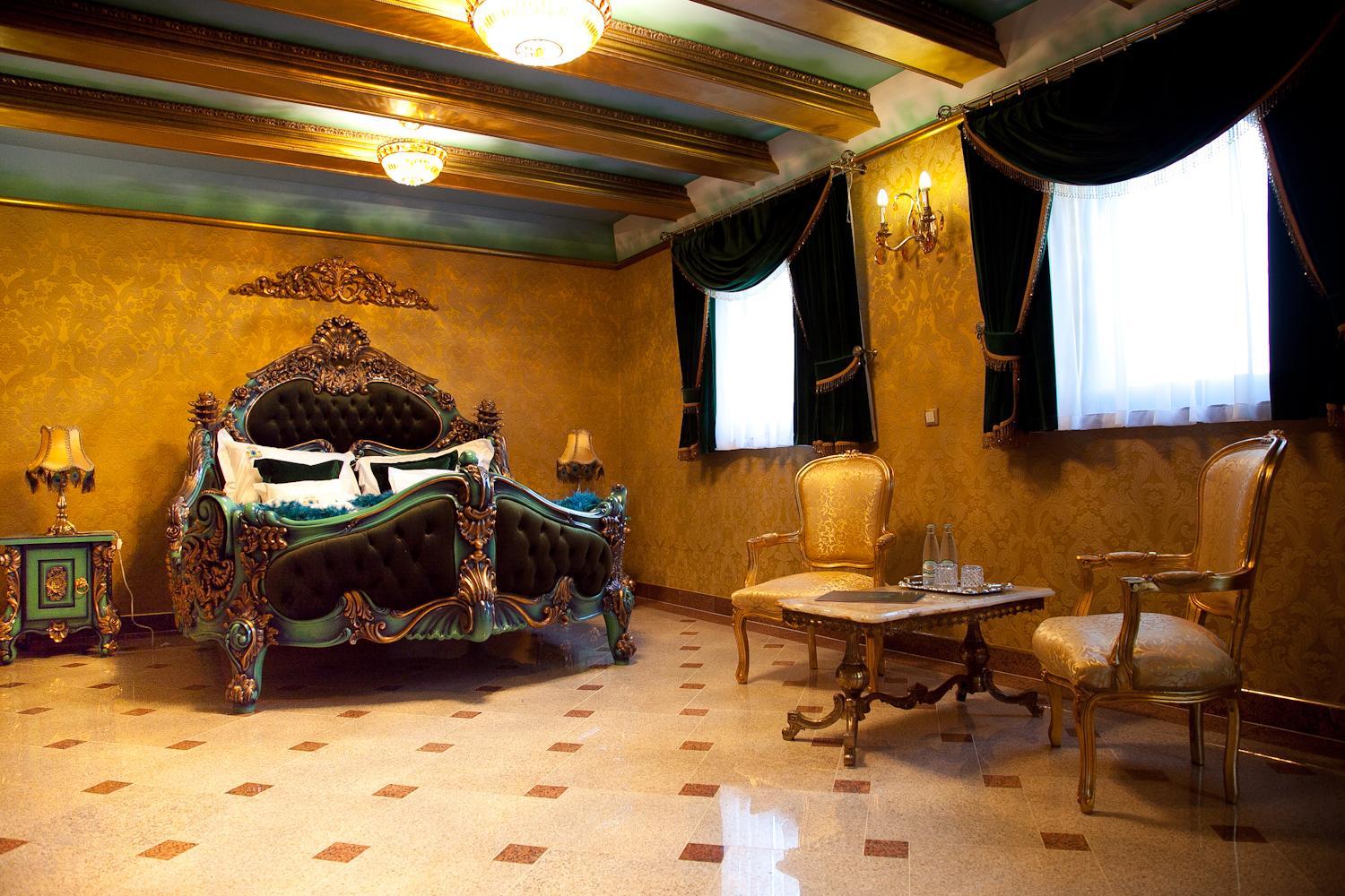 Villa photo 2