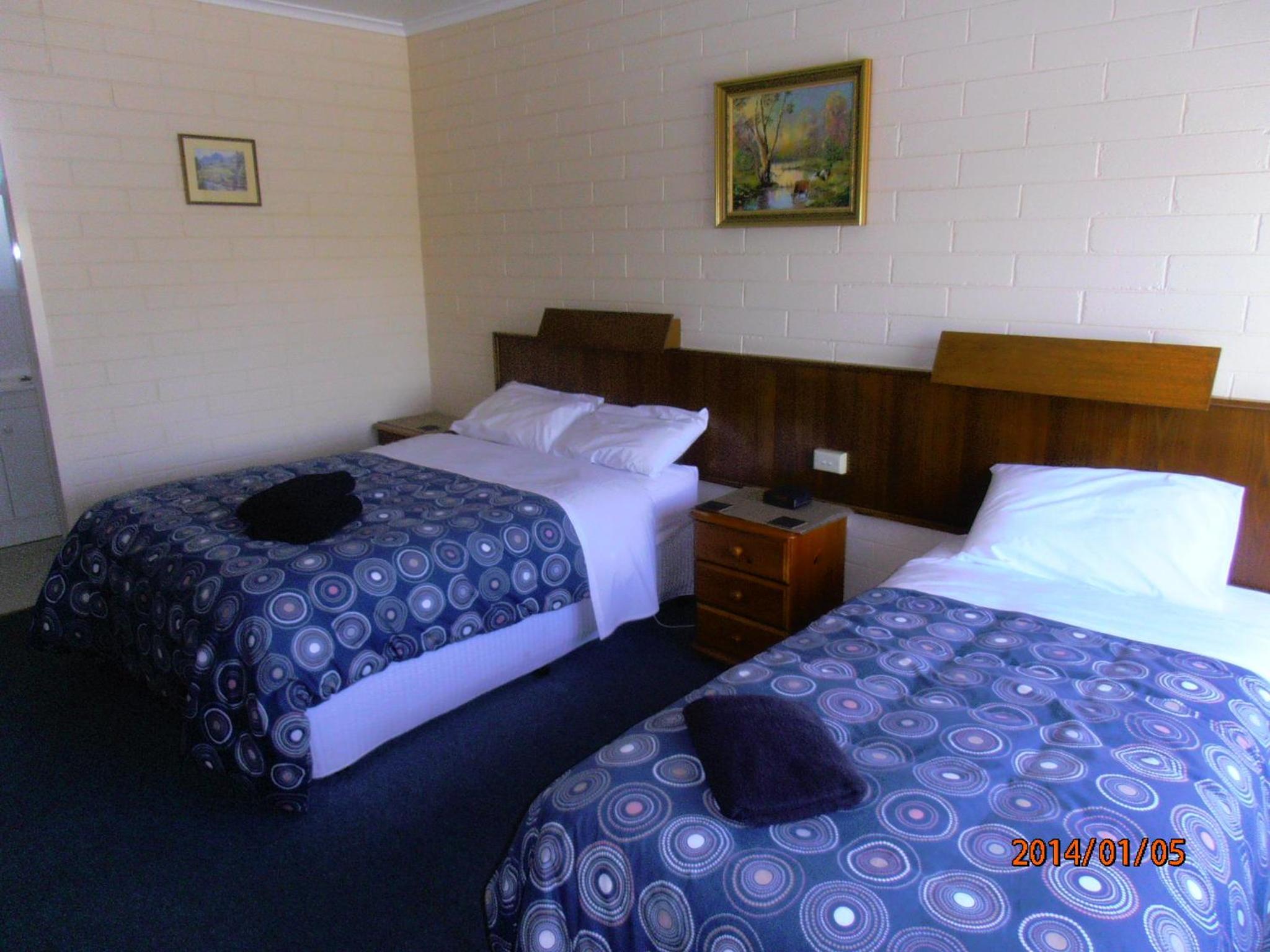 Double Room with Two Double Beds photo 3
