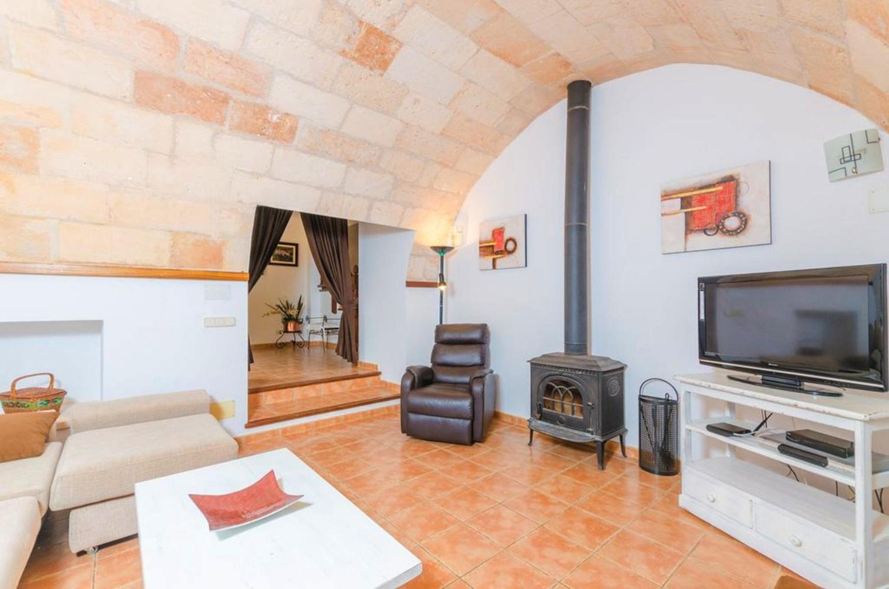Casa de cuatro habitaciones