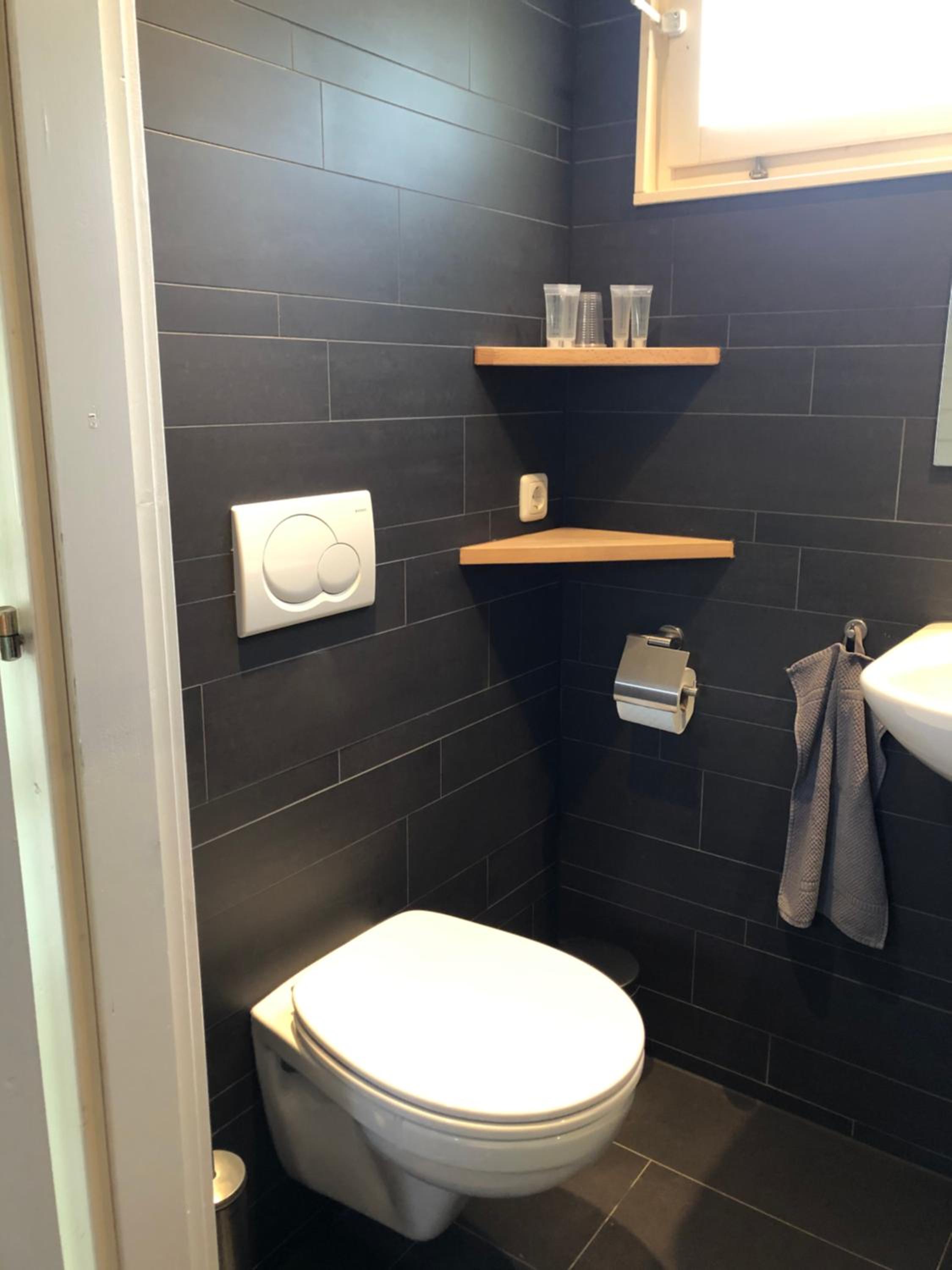 Double Room with Private Bathroom photo 3