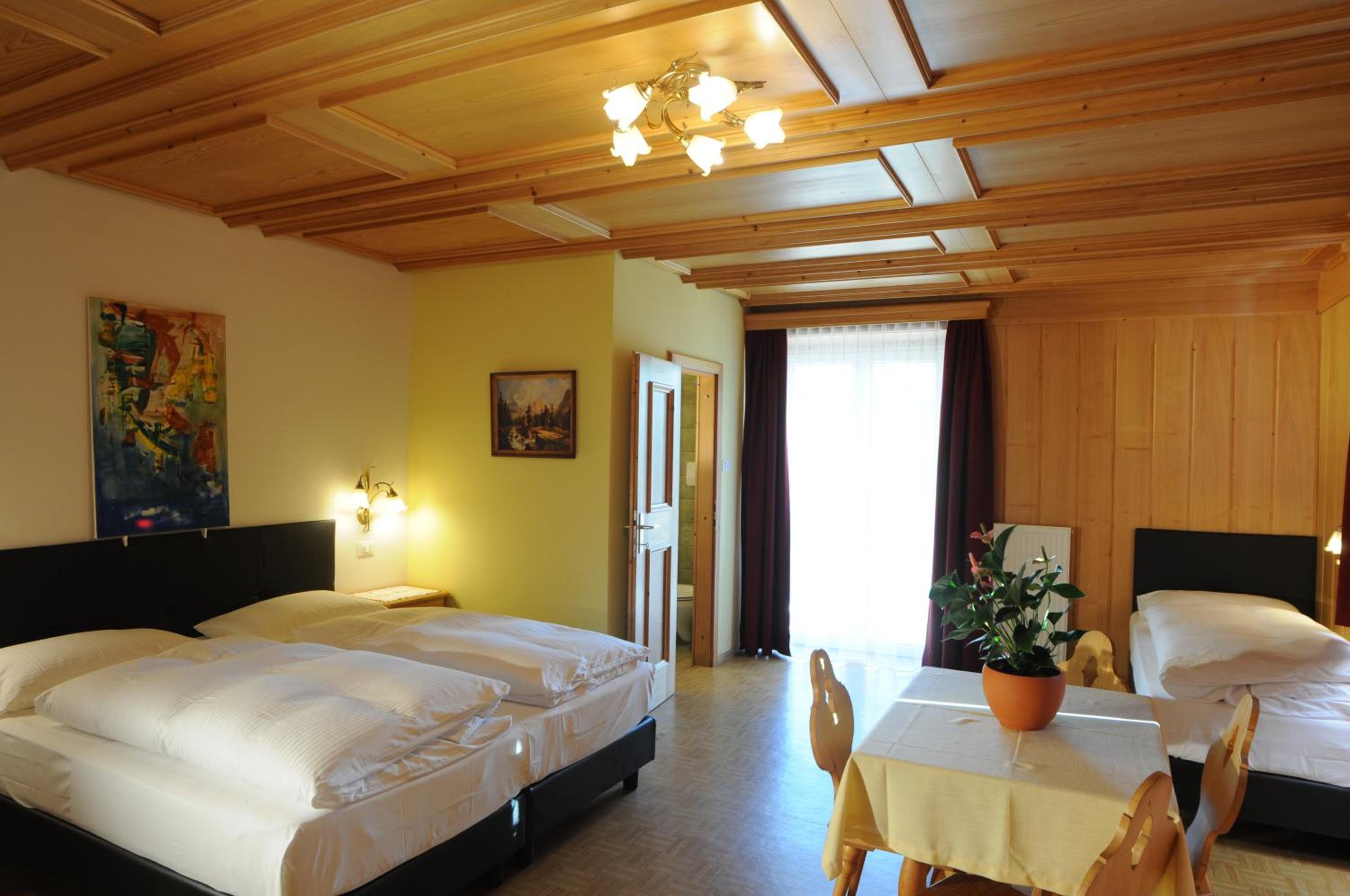 Triple Room with Balcony photo 3