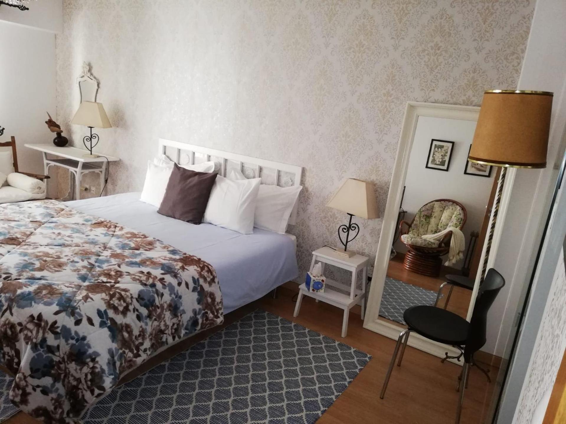 Single Room with Private Bathroom photo 1