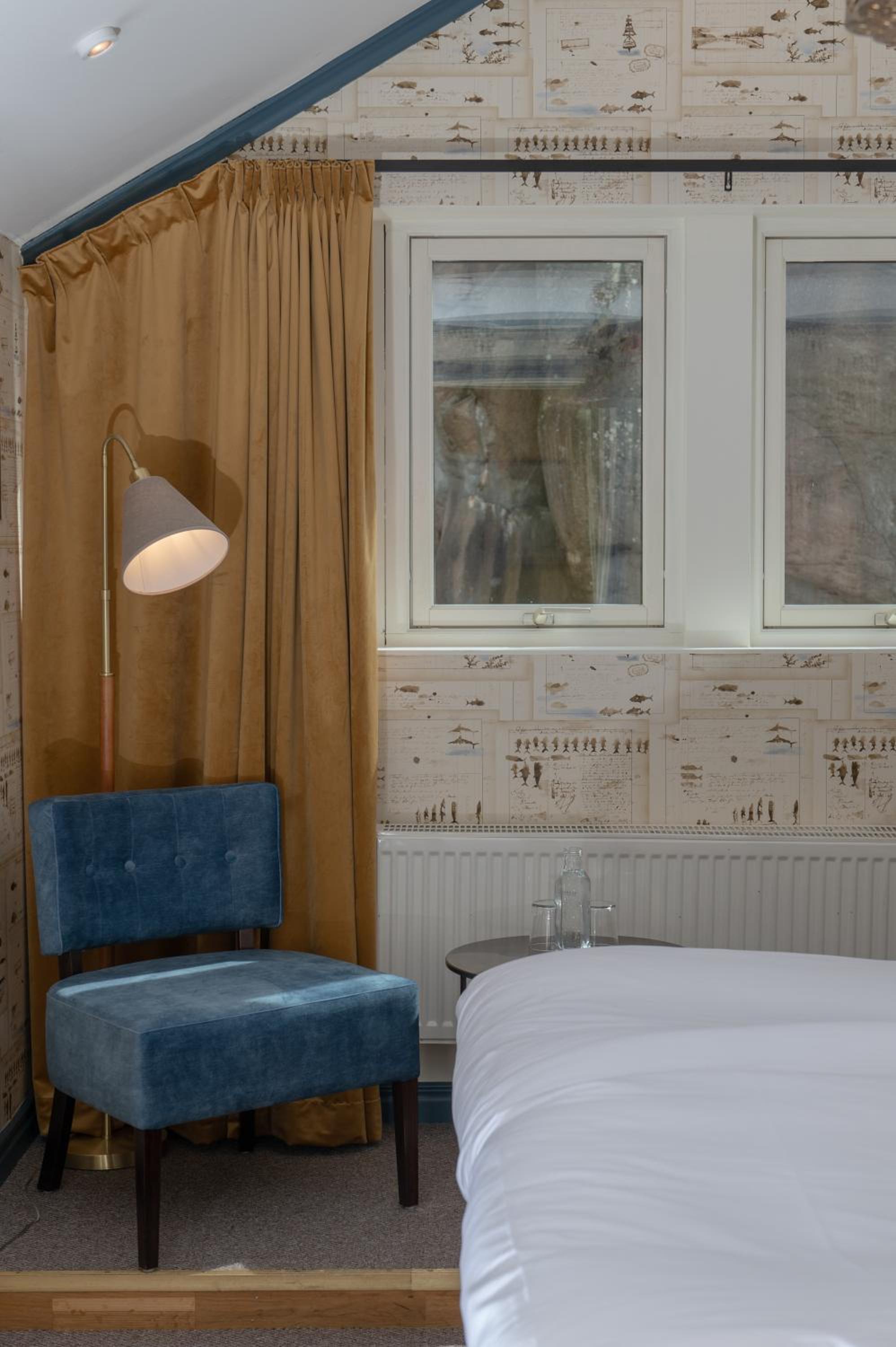 Double or Twin Room - Photo 11