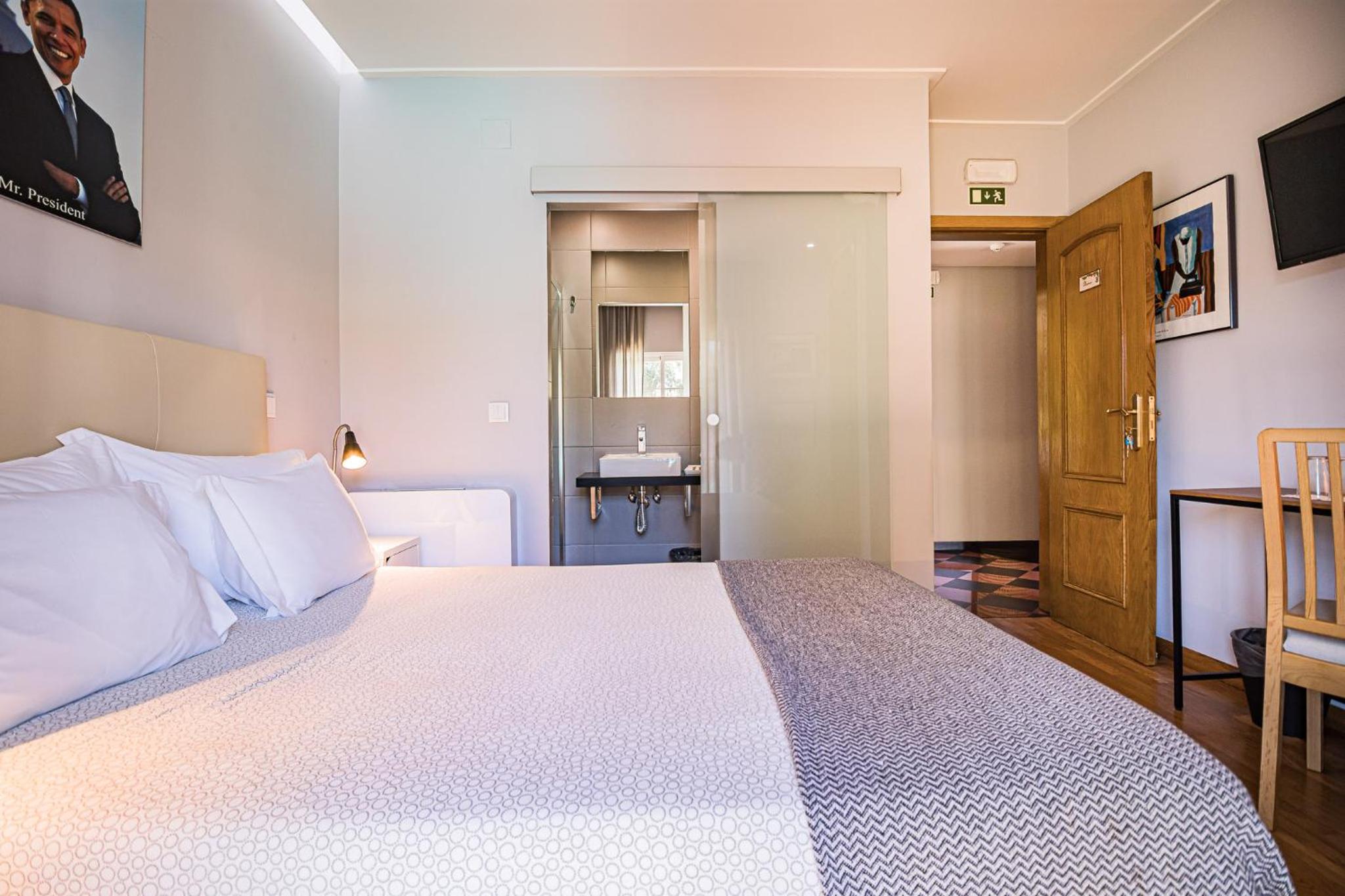 Small Double Room photo 2