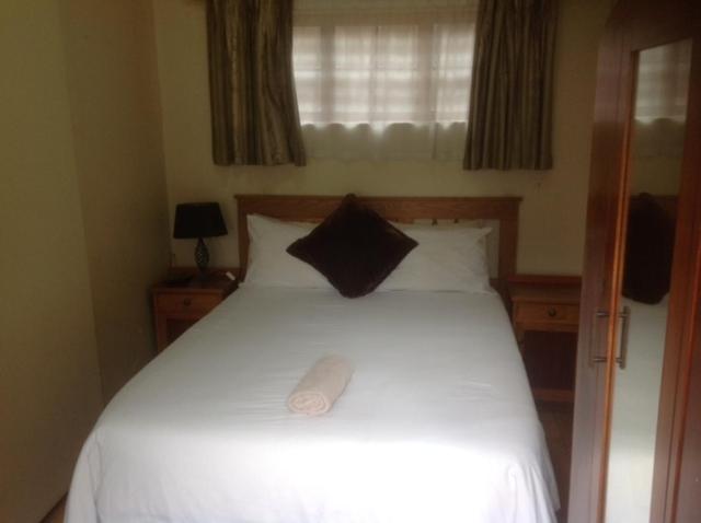 Budget Double Room photo 1
