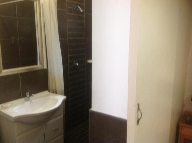 Budget Double Room photo 3