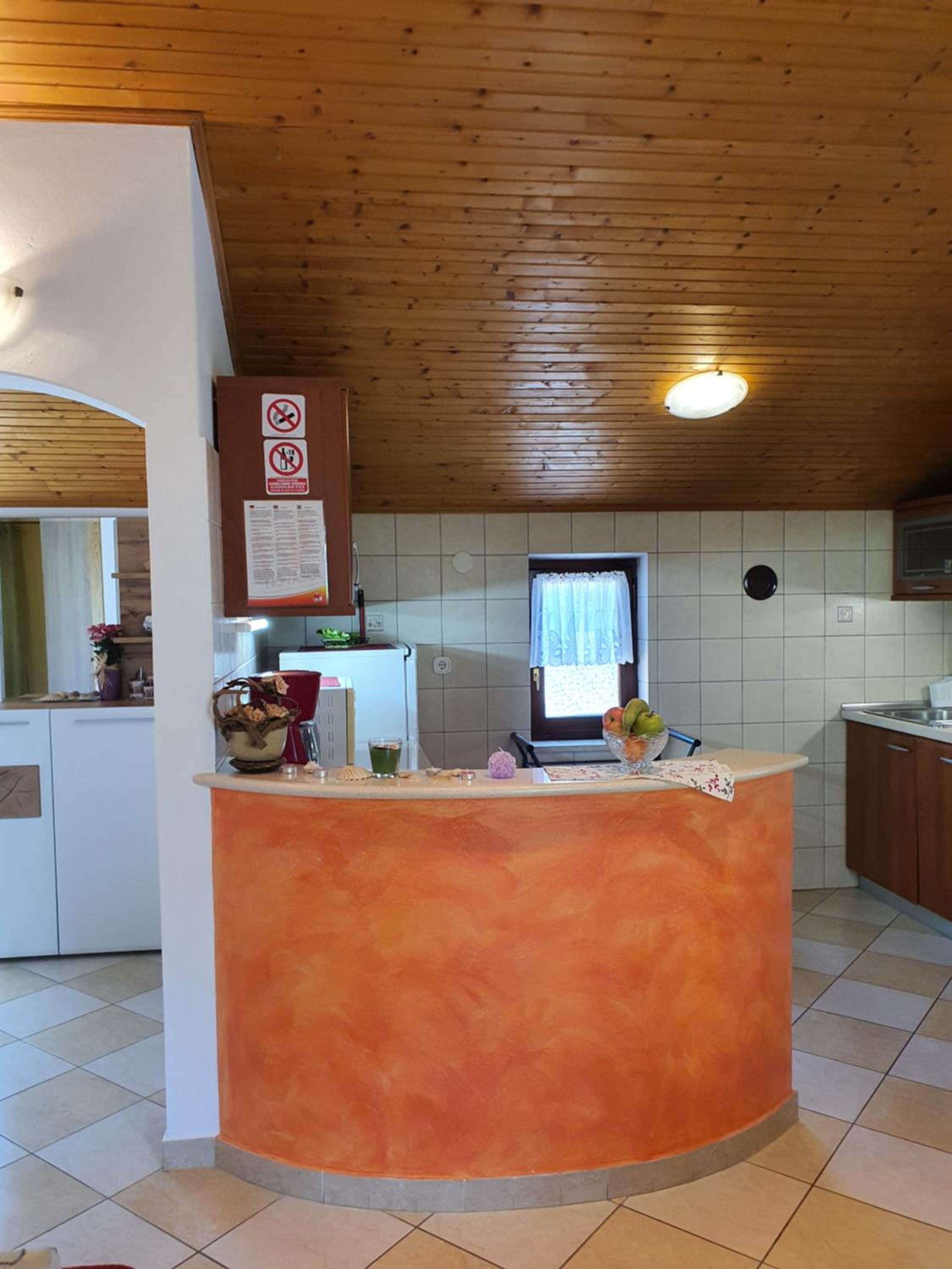 Apartment with Balcony photo 2