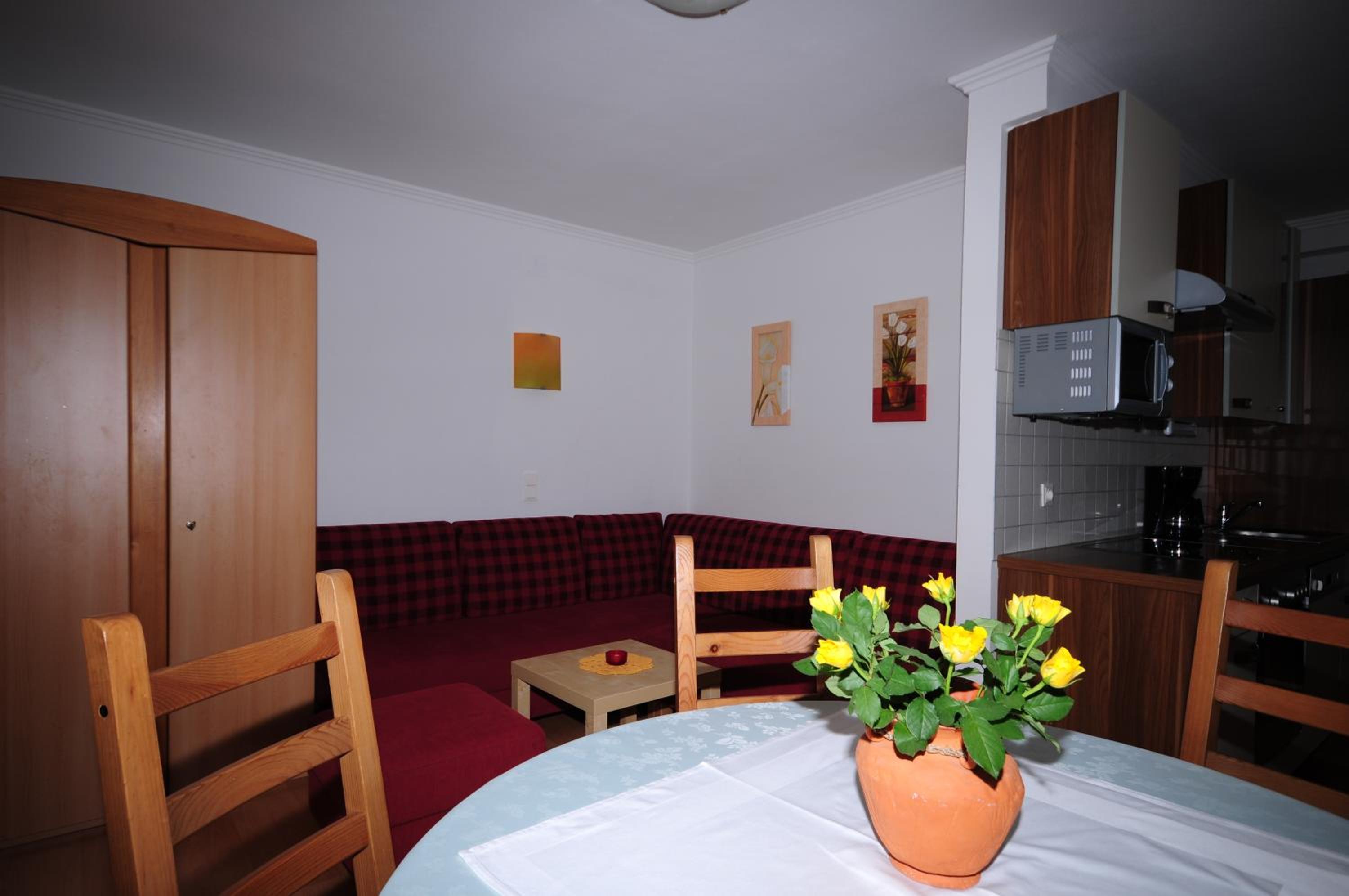 Premier One-Bedroom Apartment