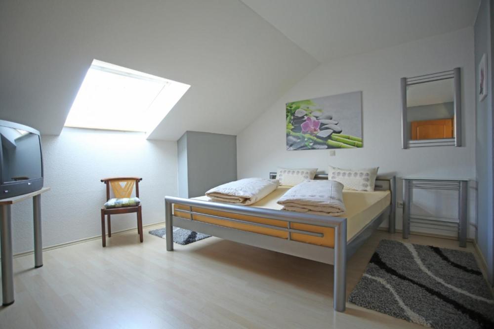 Apartment photo 2