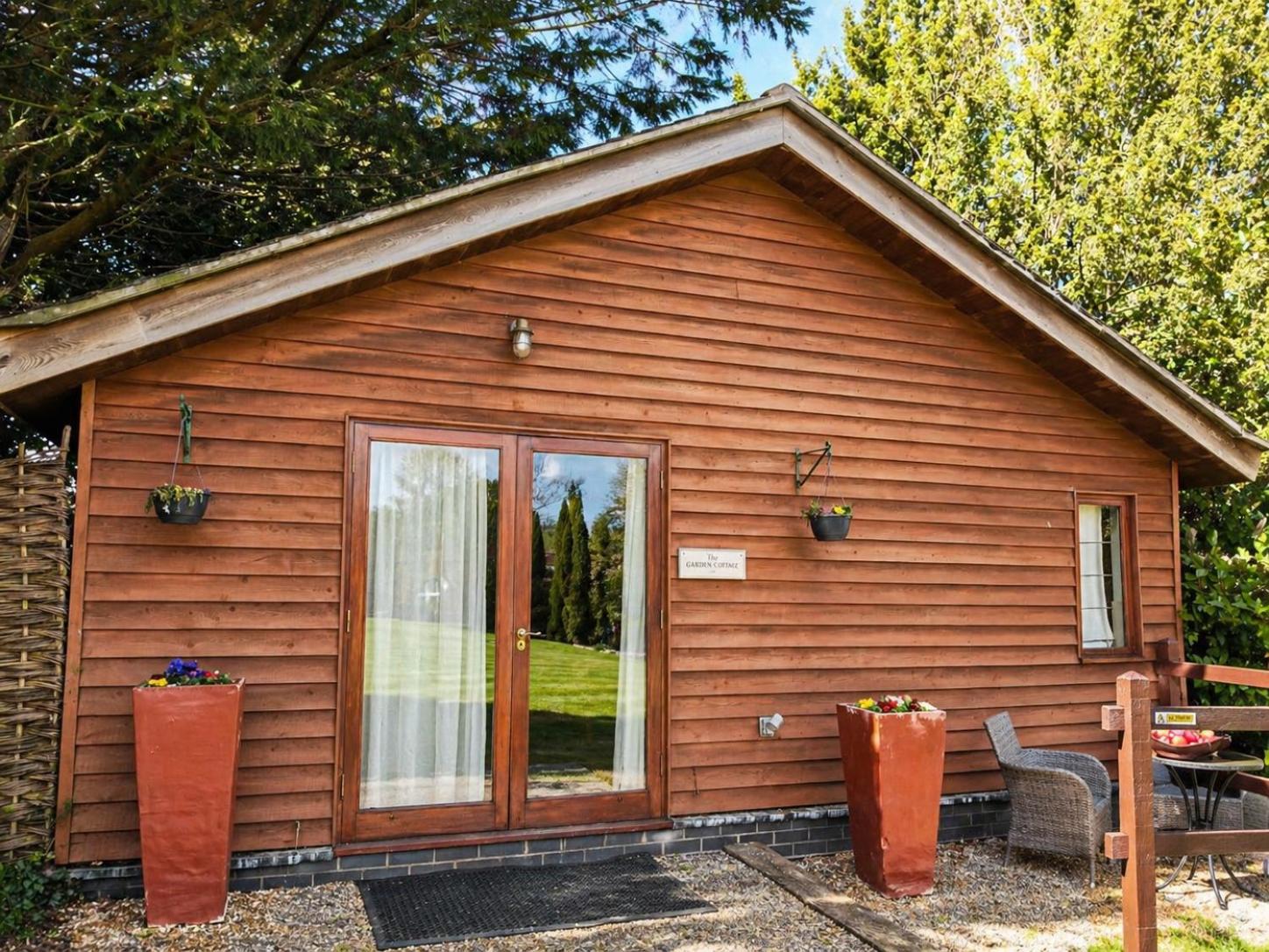 Garden Lodge with Private Terrace