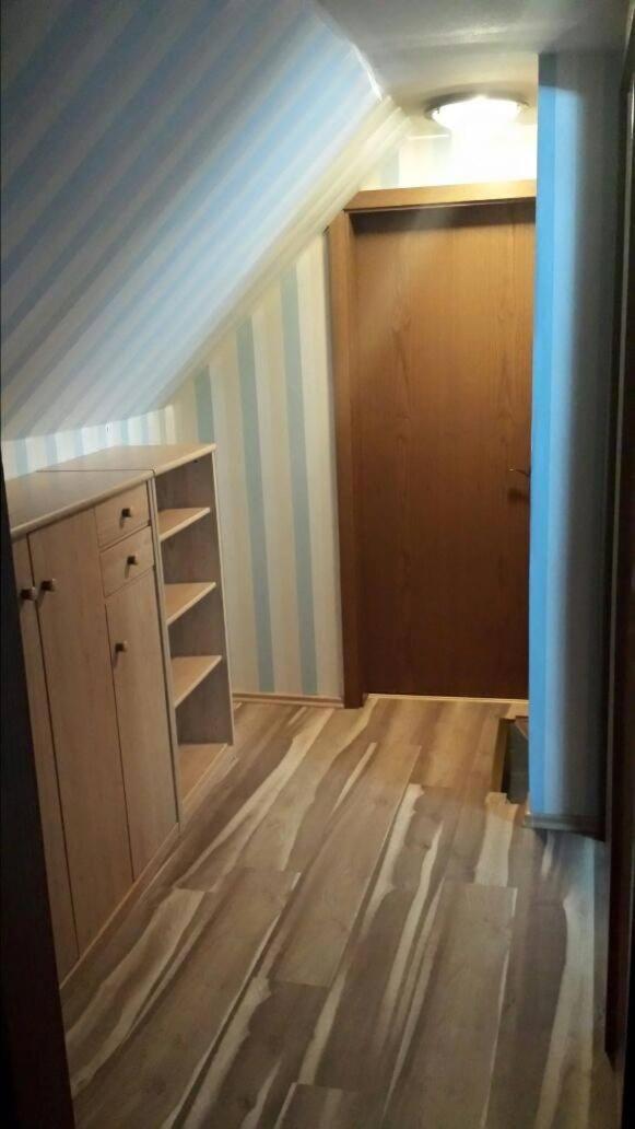 Three-Bedroom House photo 3