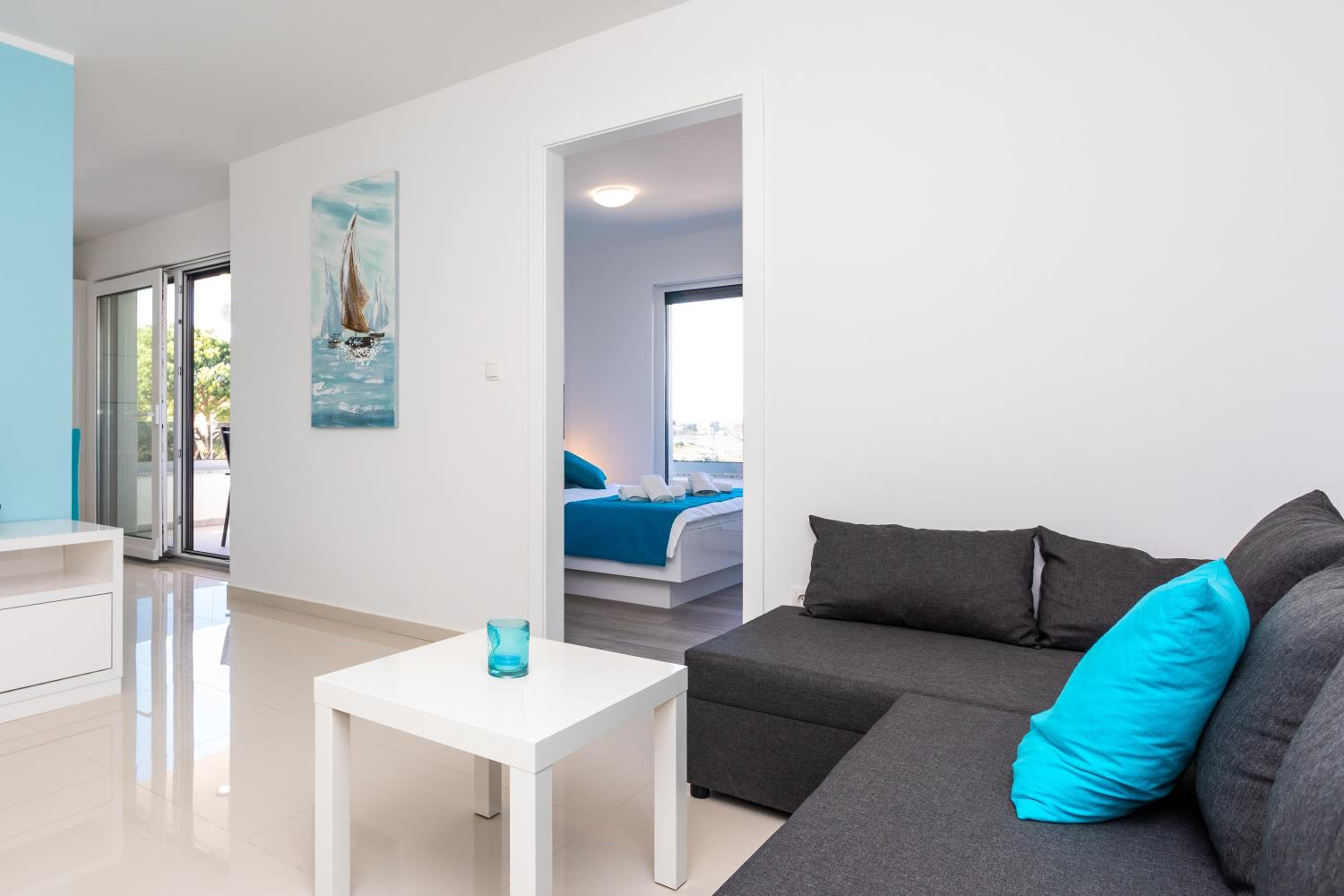 Apartment with Sea View