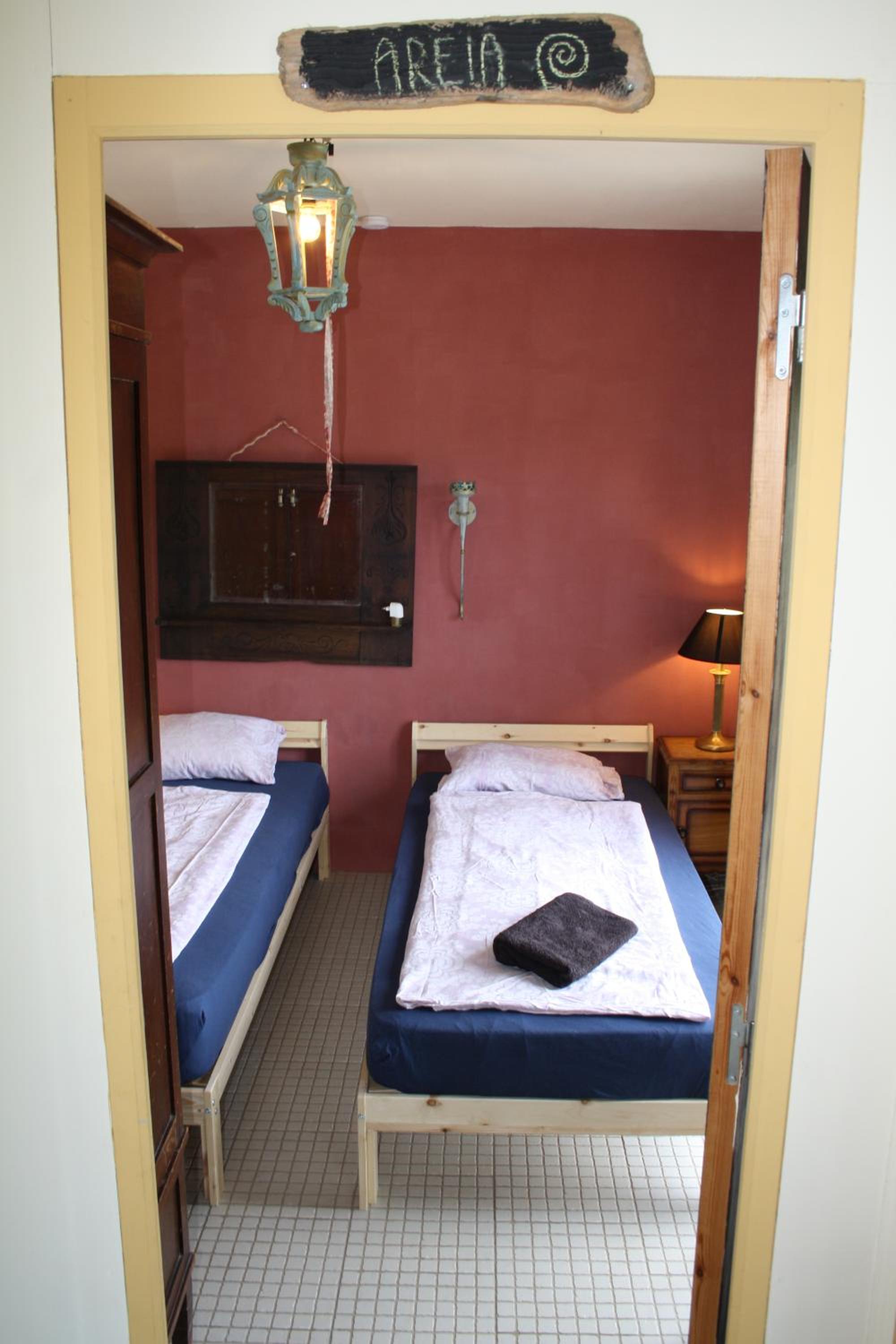 Twin Room with Shared Bathroom photo 3