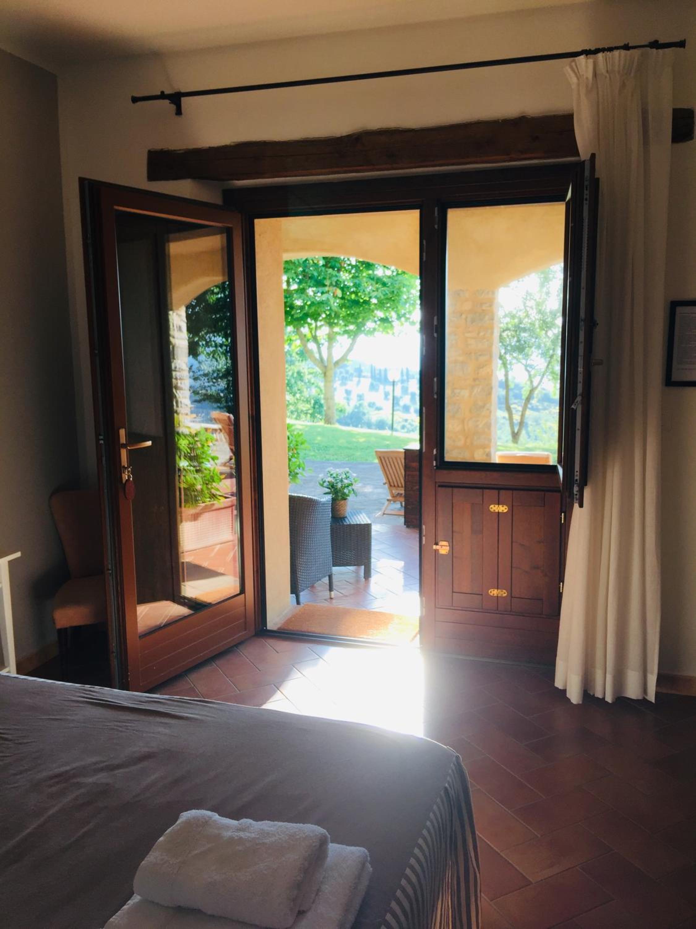 Double Room with Private Bathroom photo 1