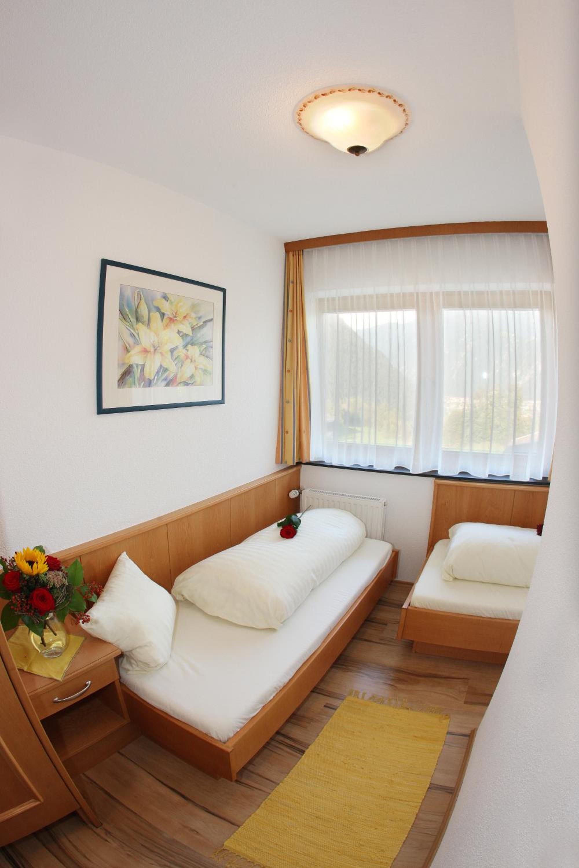 Family Room photo 3