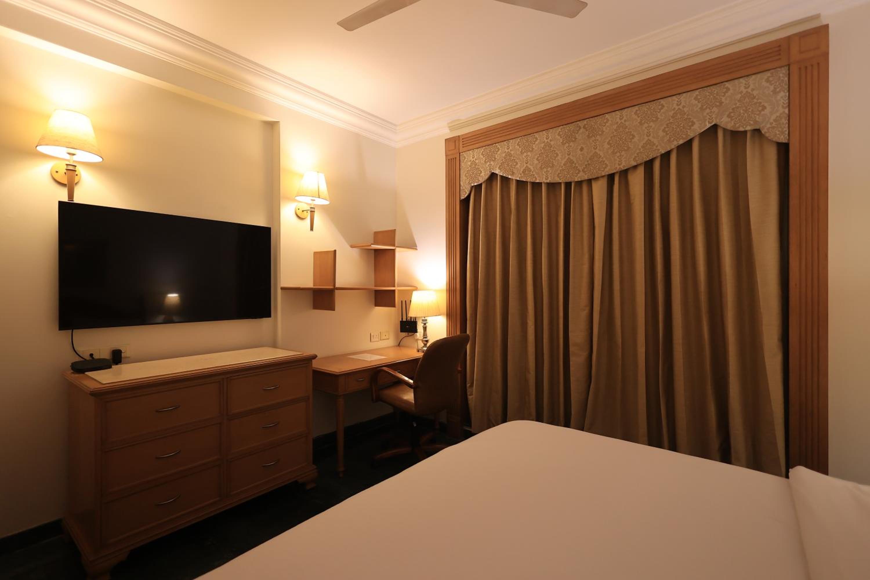 Executive Suite