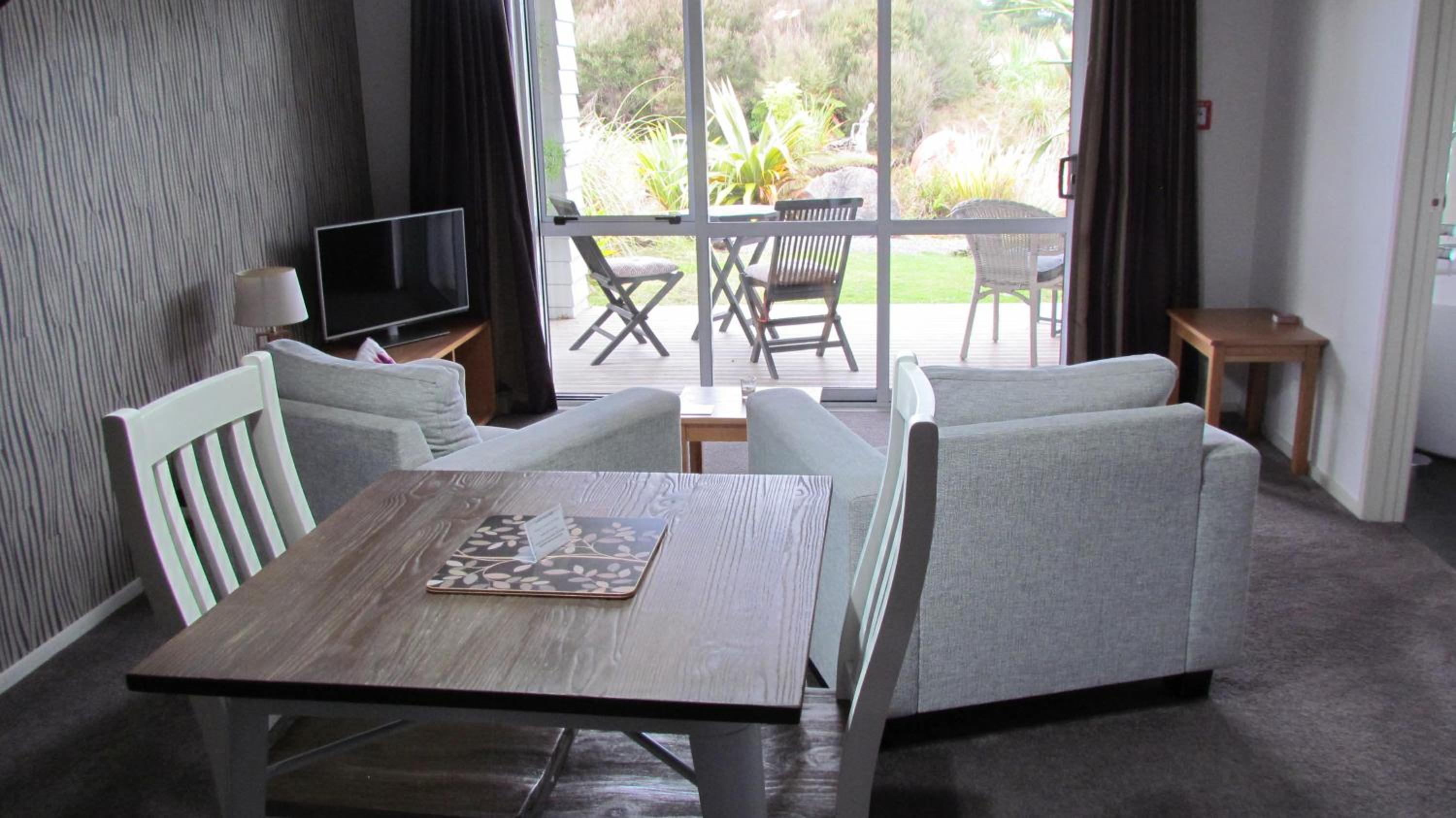 Suite with Mountain View photo 3