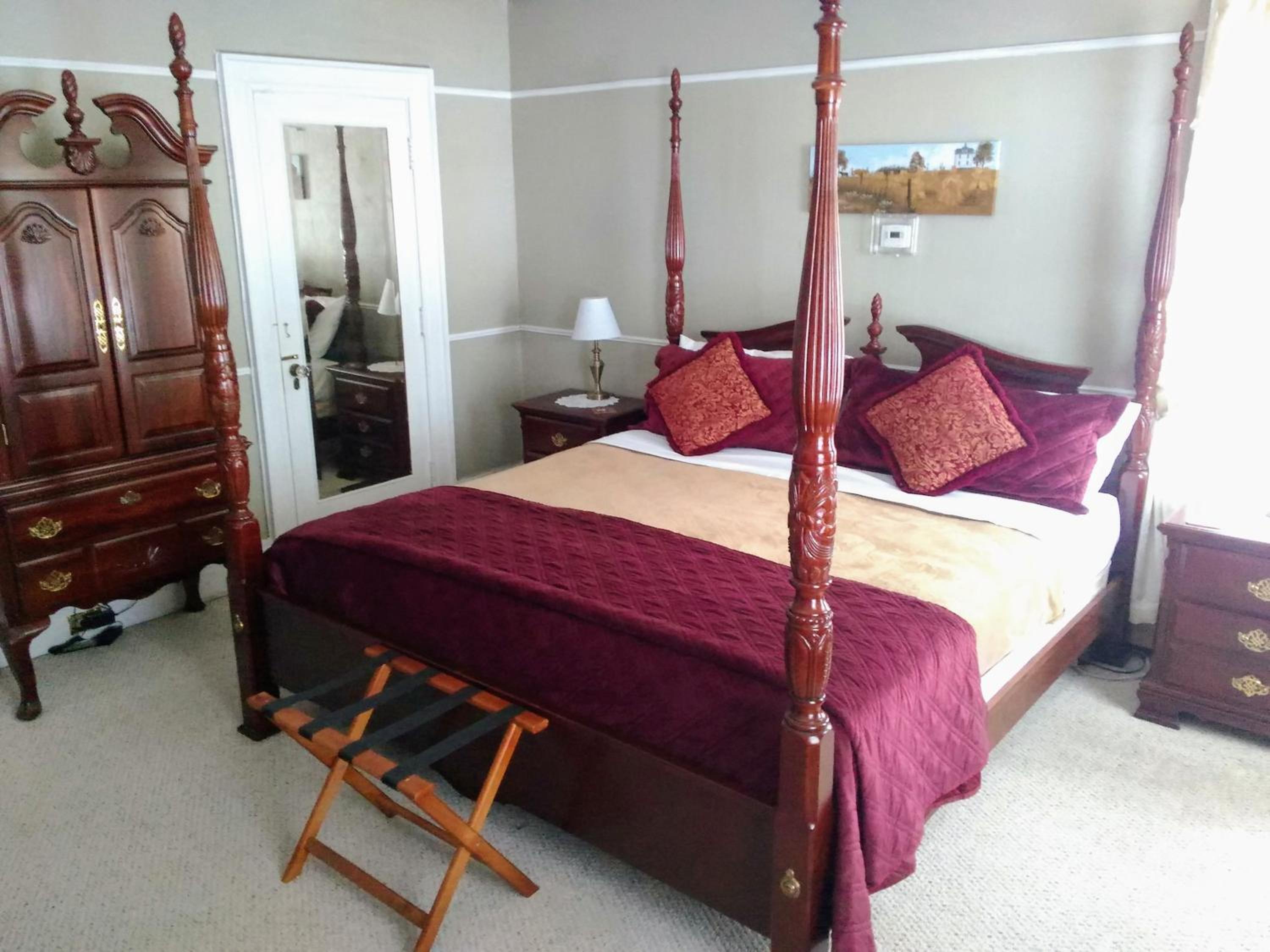 Standard Double Room With Shared Bathroom photo 1