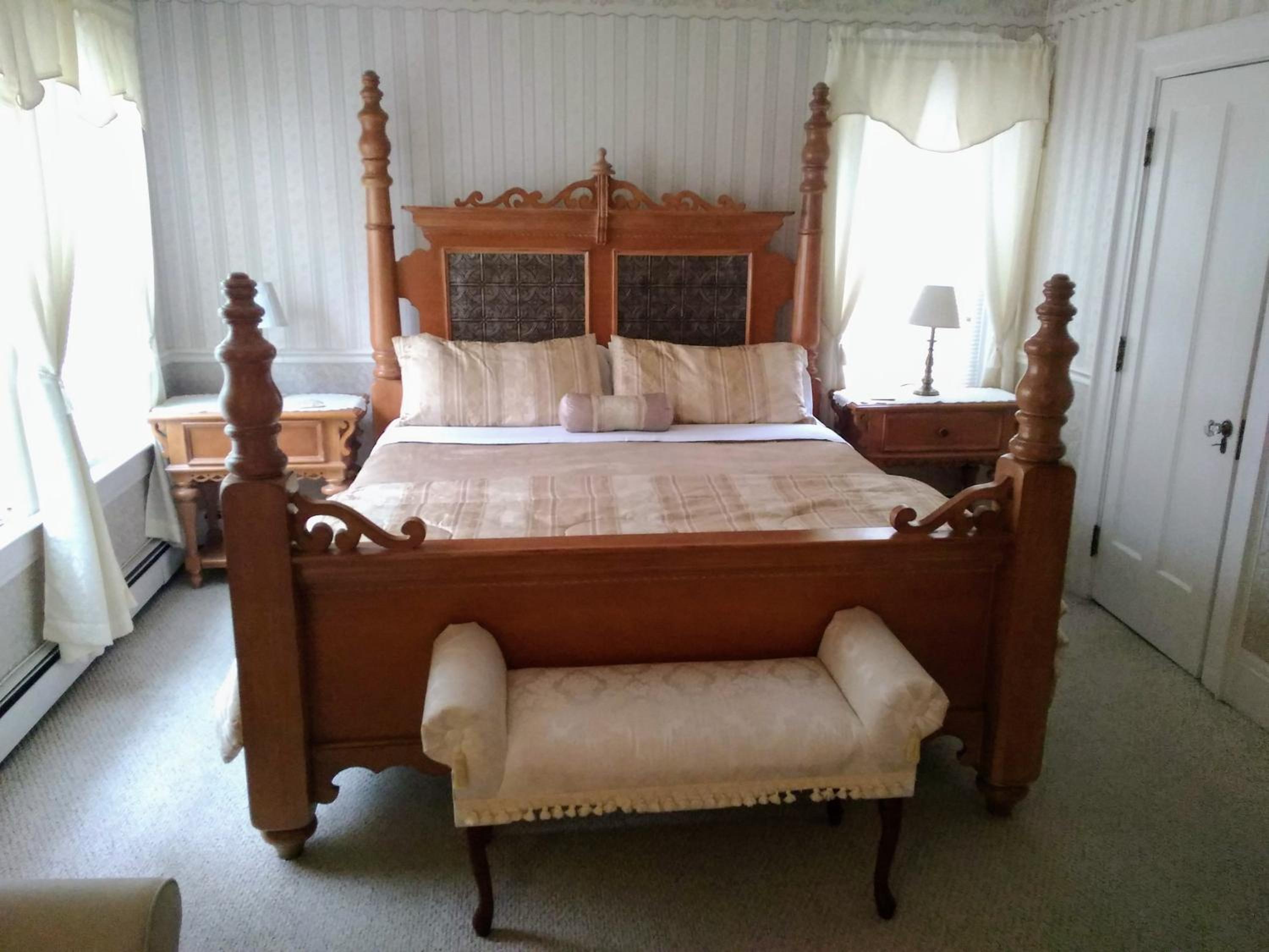 Triple Room With Shared Bathroom photo 1
