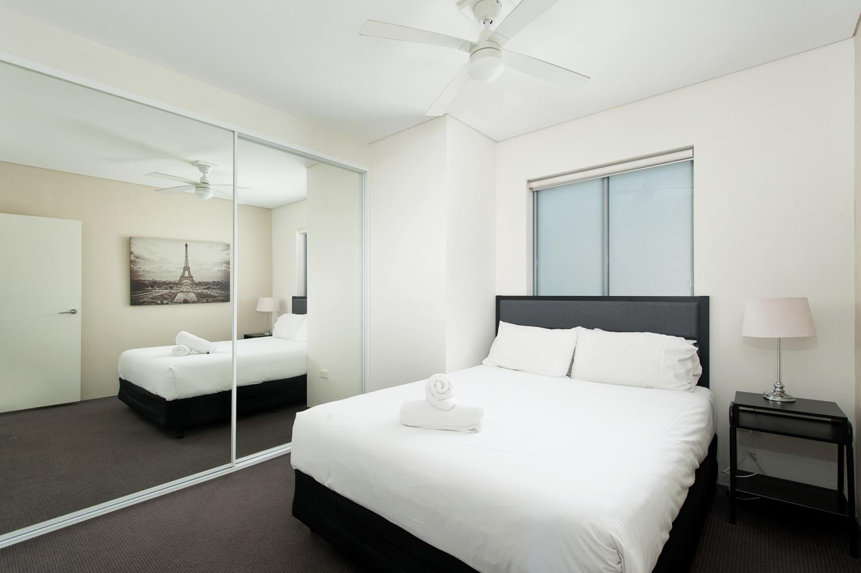 Three-Bedroom Apartment - 9 photo 1