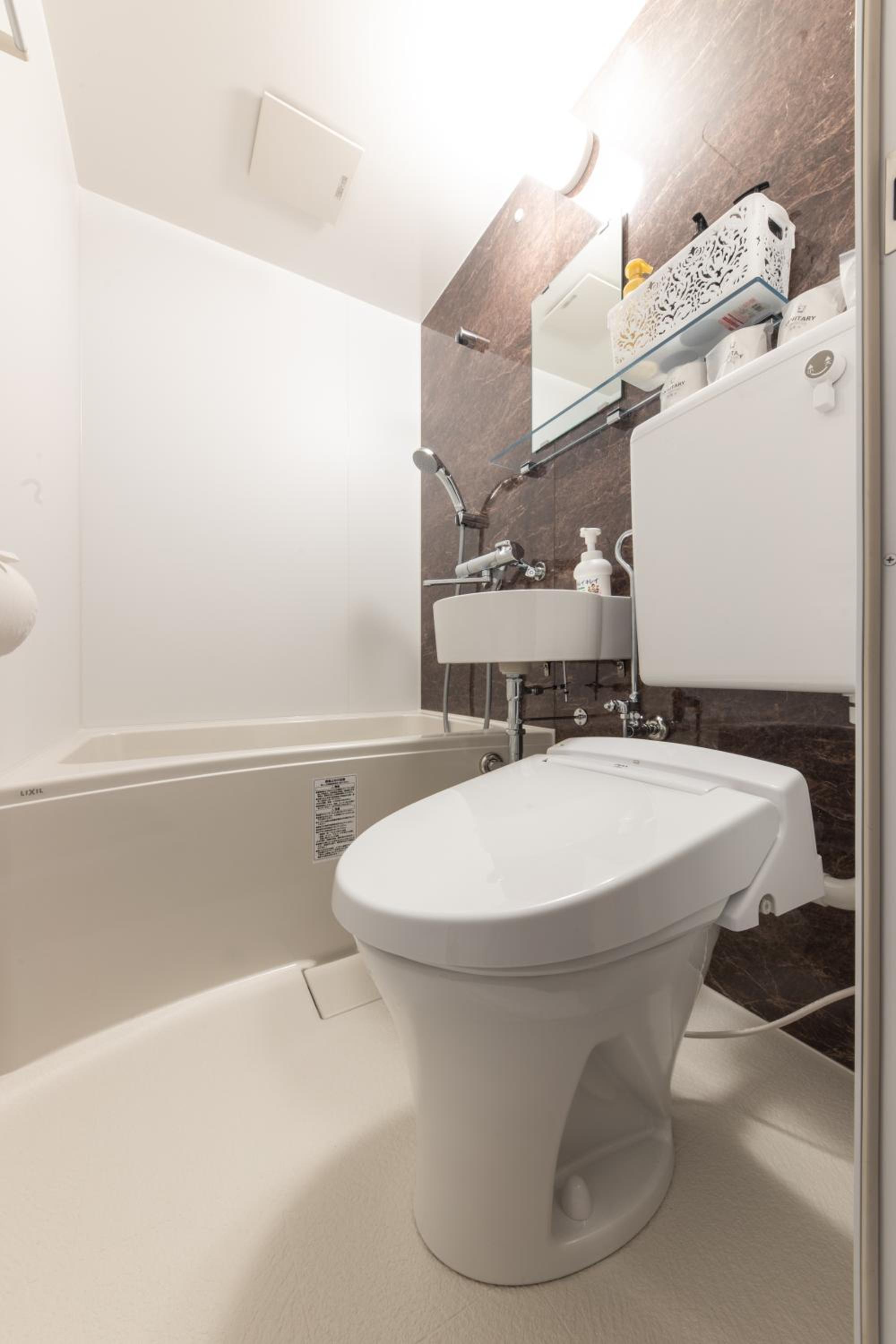Double Room with Private Bathroom - Photo 3