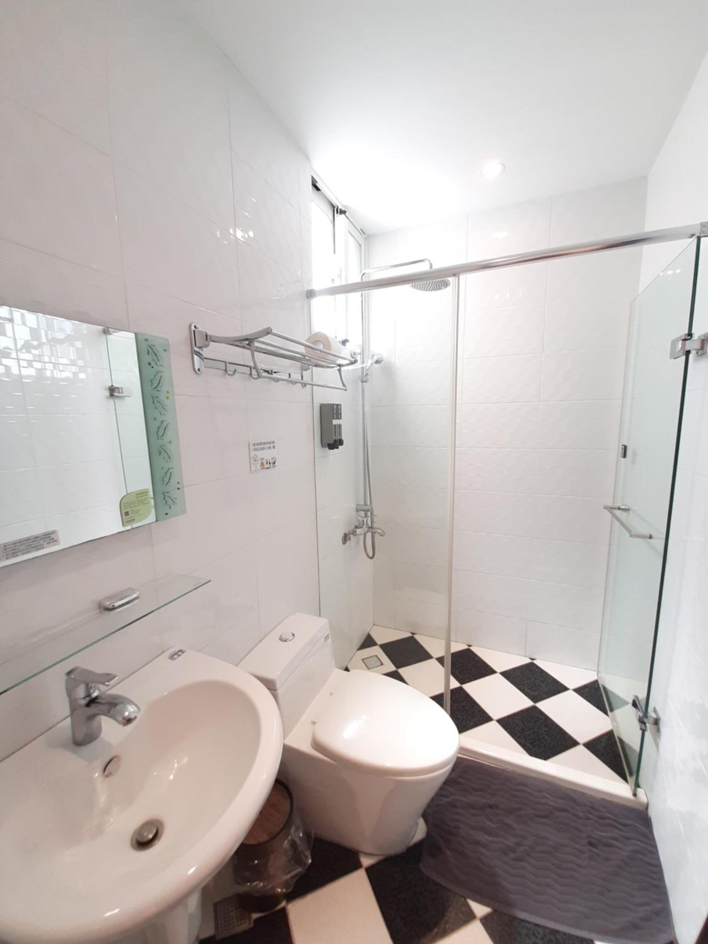 Deluxe Double Room with Shower photo 2