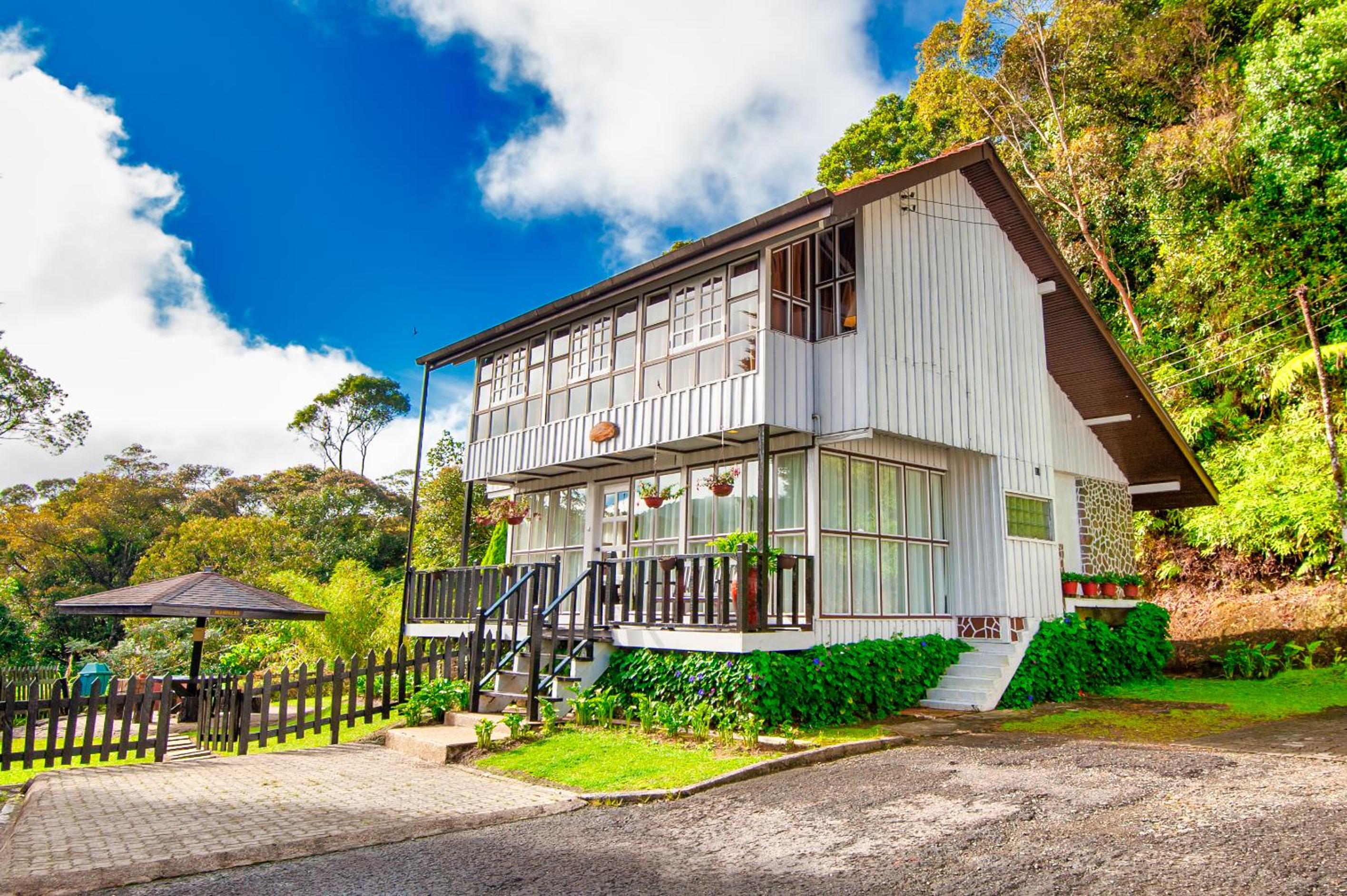 Garden Lodge - Photo 1