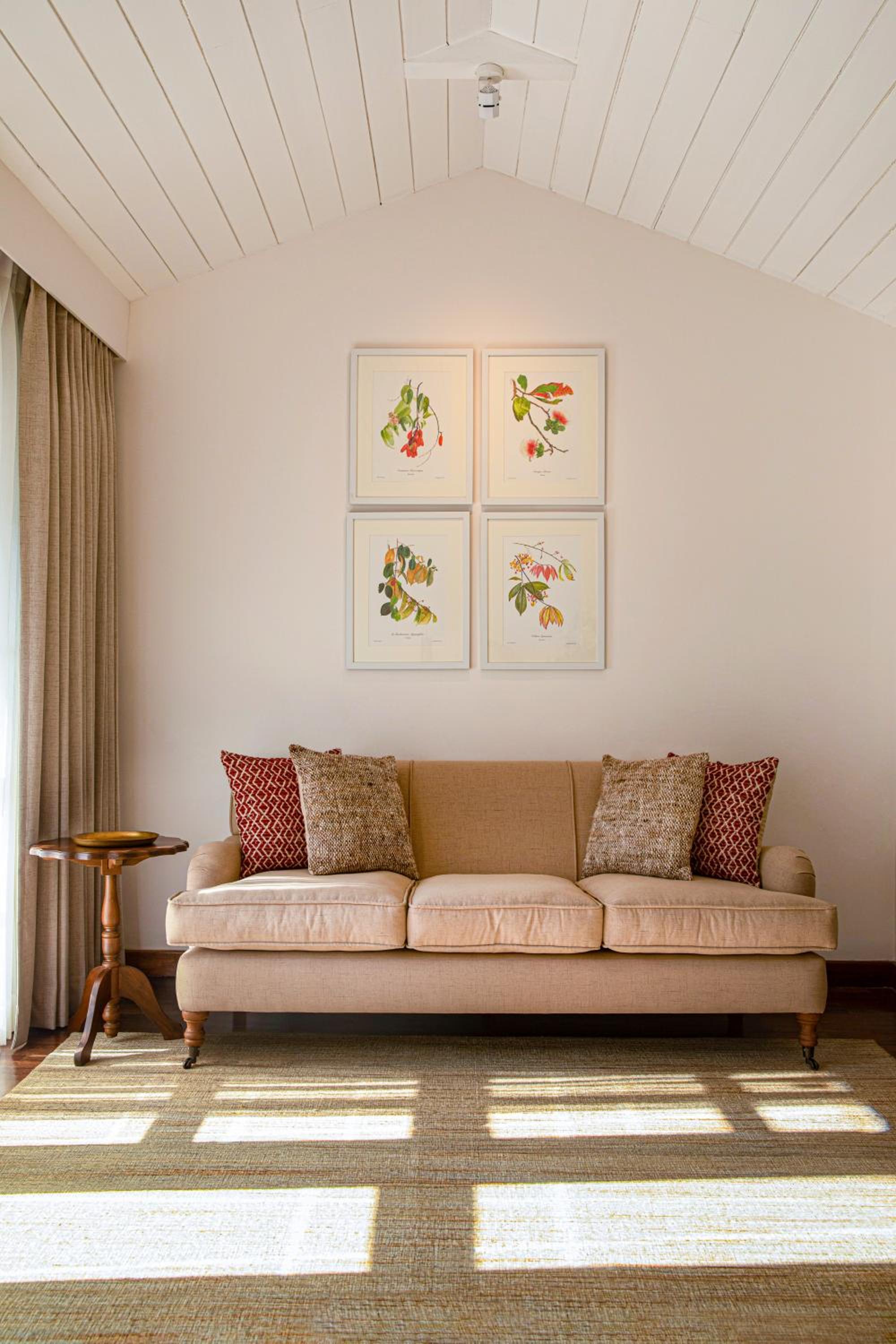 Deluxe Suite - Photo 7