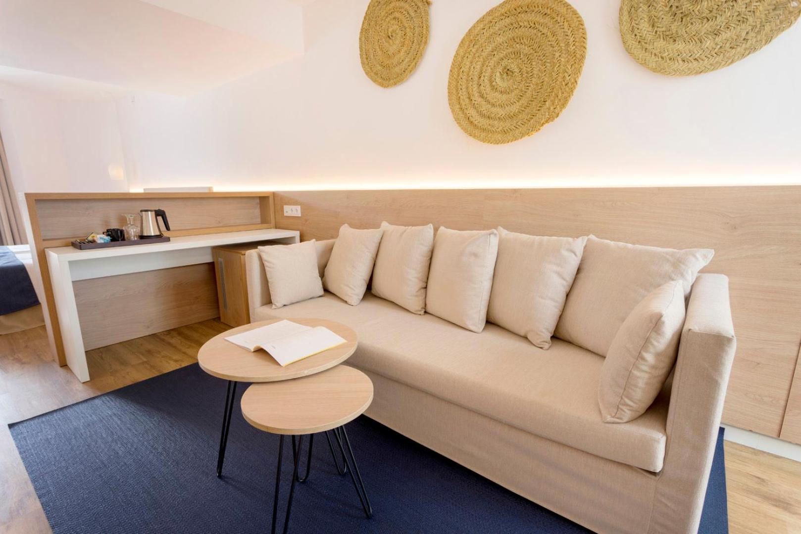 Two Bedroom Suite (4 Adults) photo 3