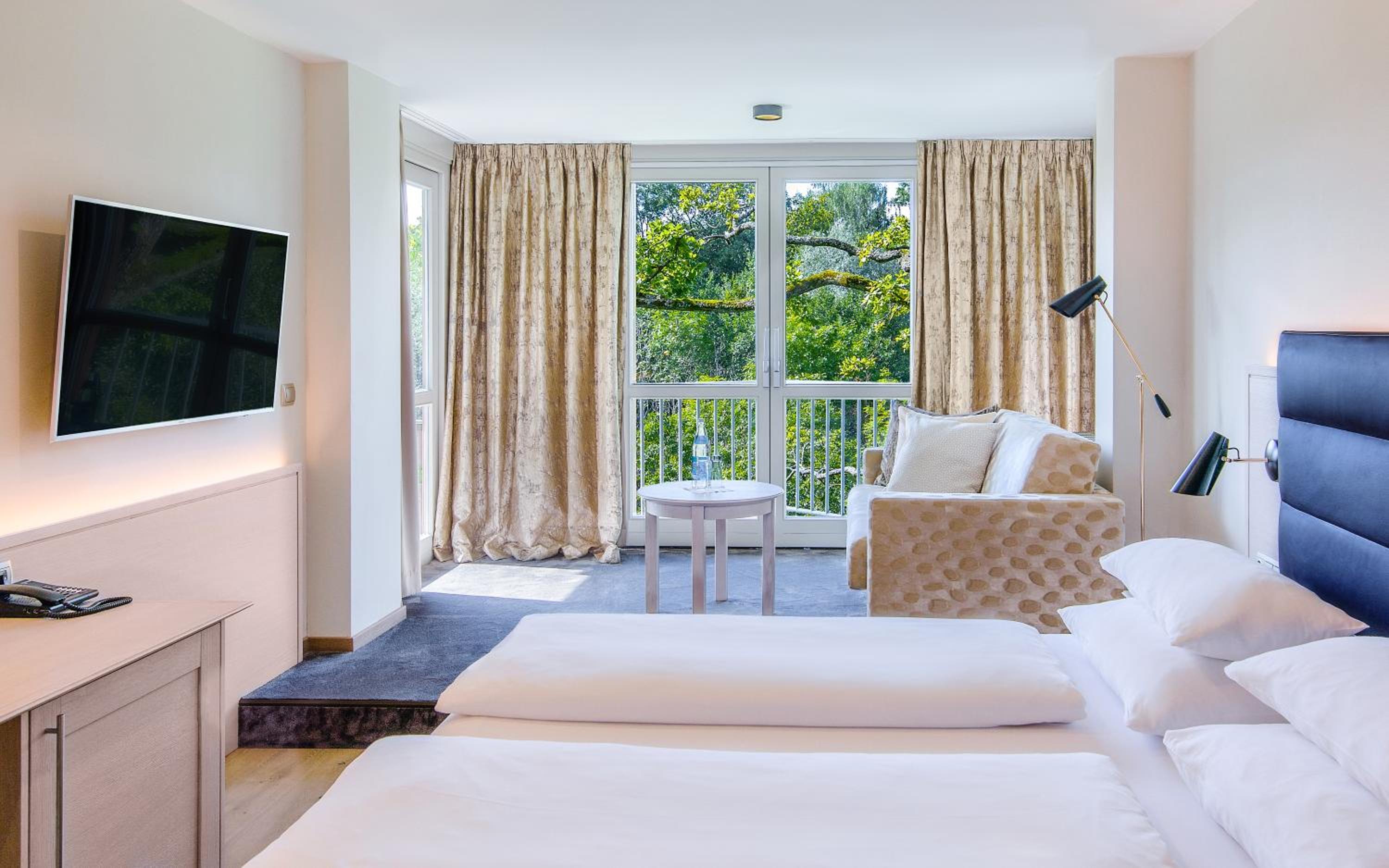Economy Double Room photo 2