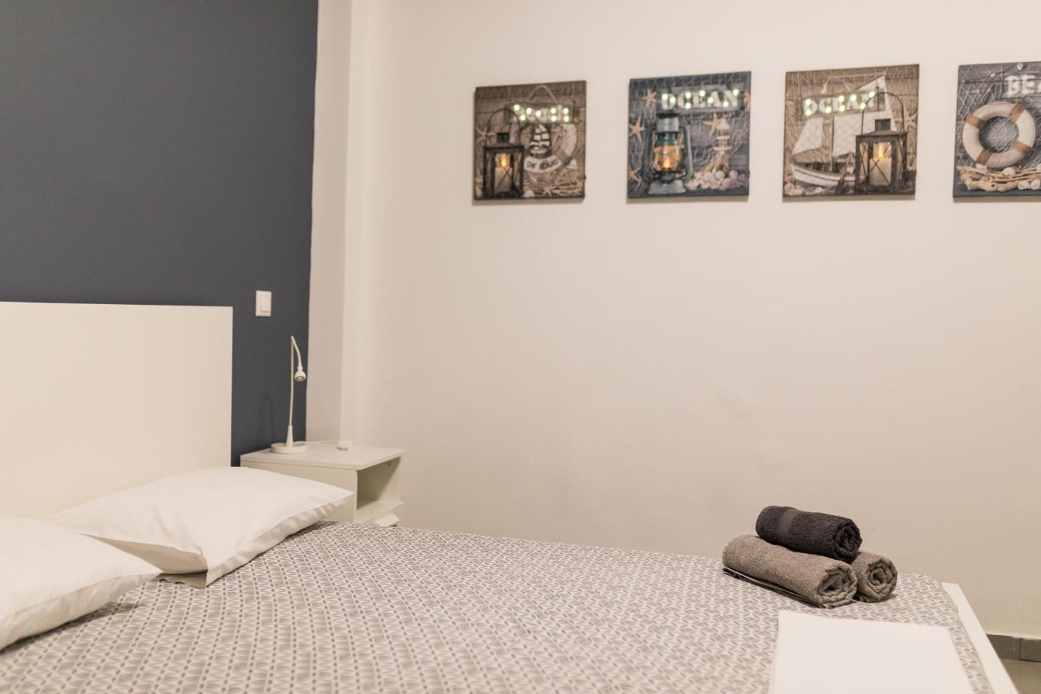 Two-Bedroom Apartment - Photo 12
