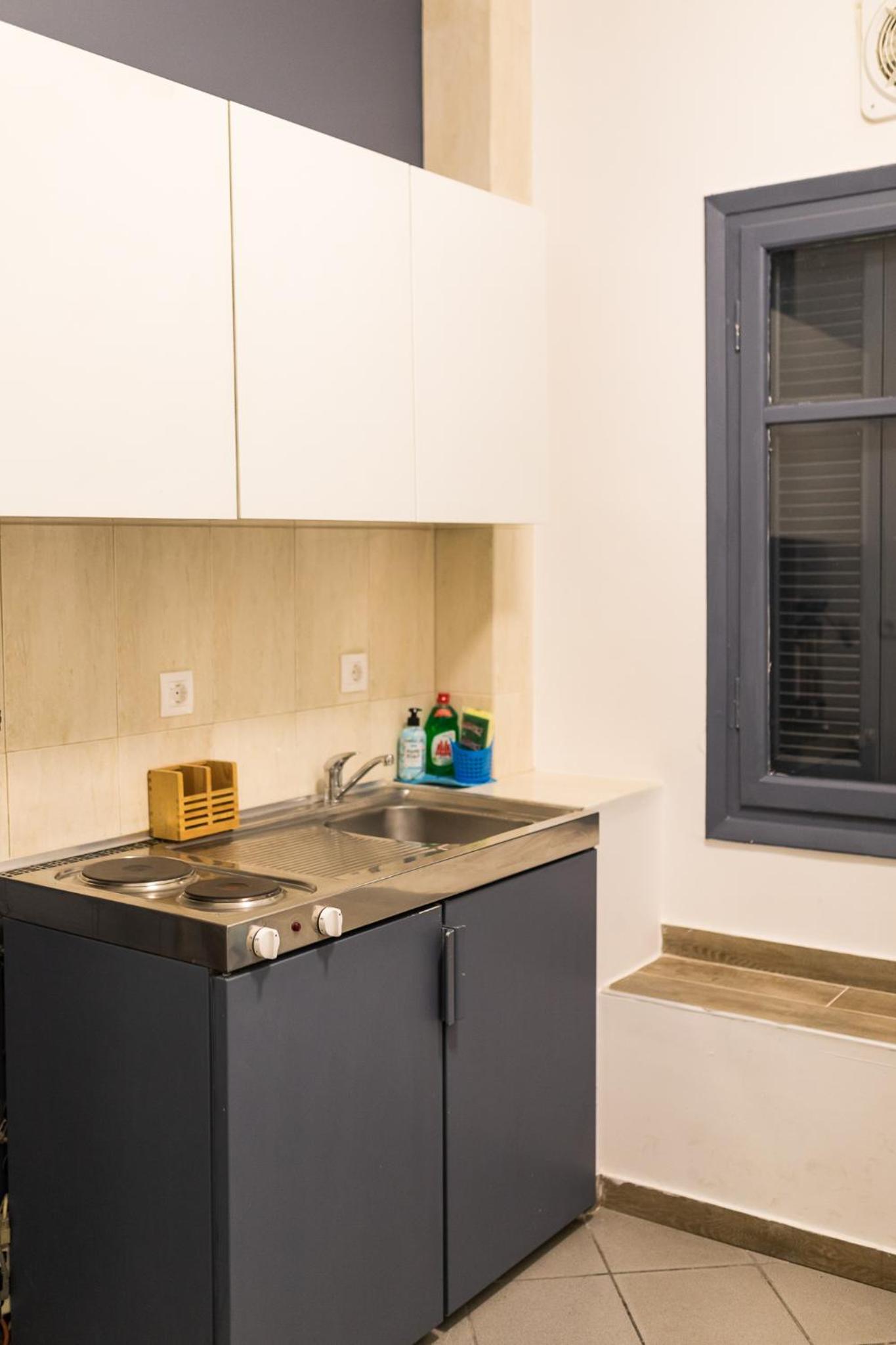 Two-Bedroom Apartment - Photo 19