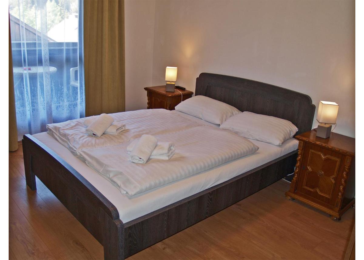 Double Room with Patio photo 2