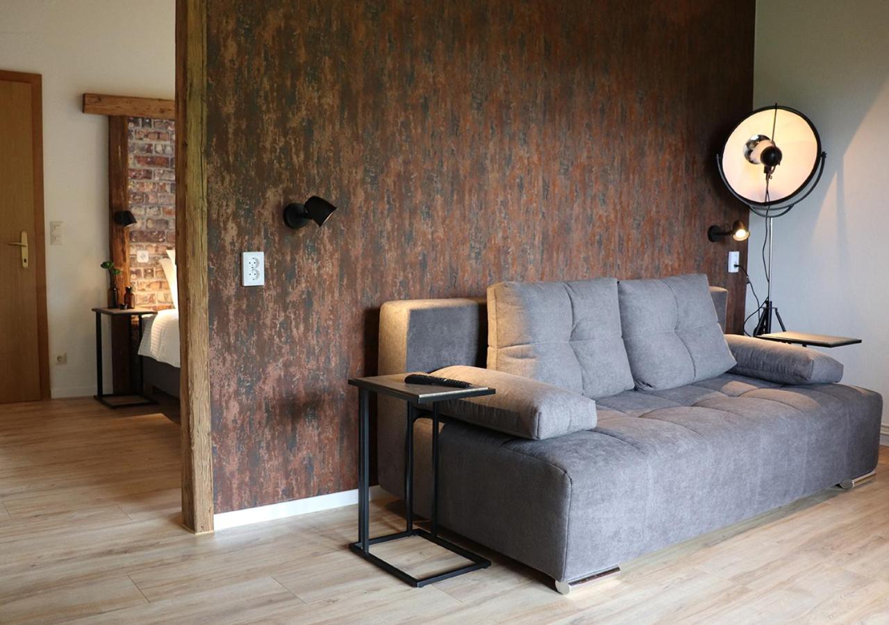 Family Room with Balcony photo 3