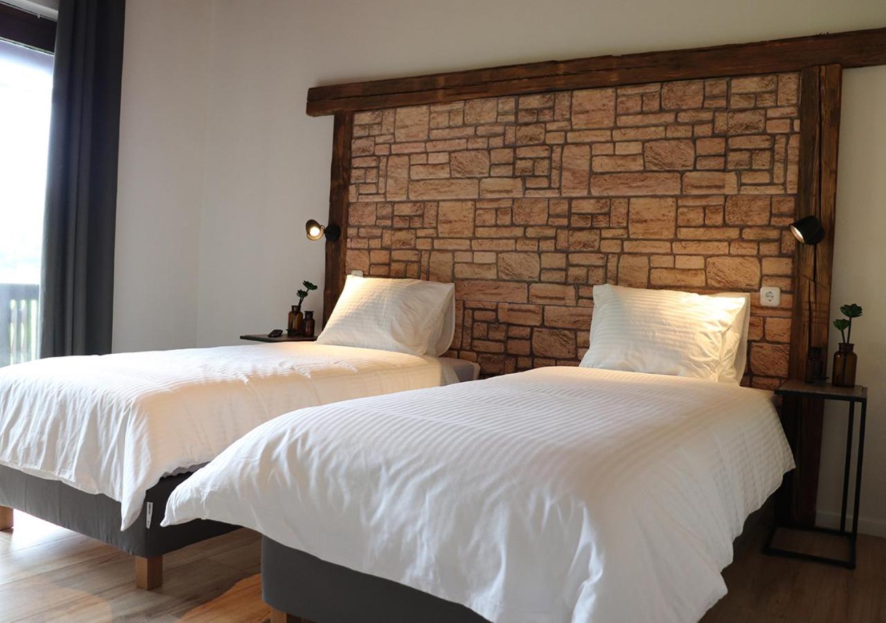 Double Room with Balcony photo 2