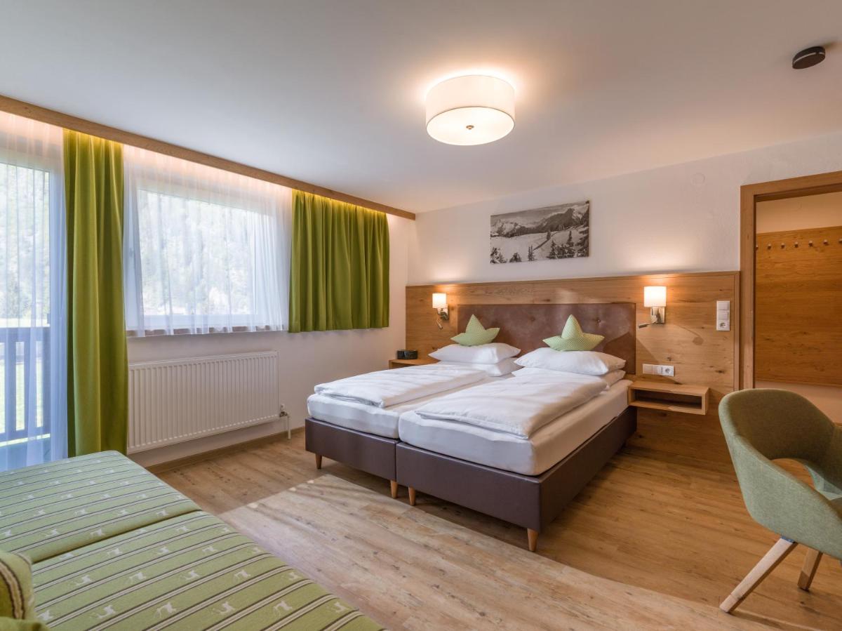Comfort One-Bedroom Apartment with Balcony photo 3